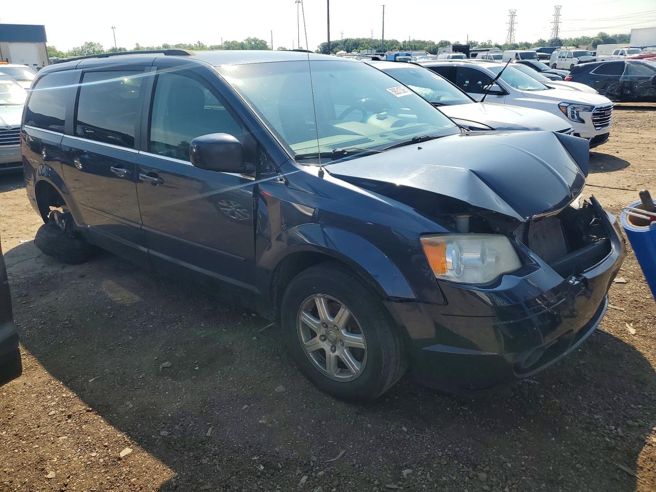 2008 Chrysler Town & Country Touring Blue vin: 2A8HR54P58R721695