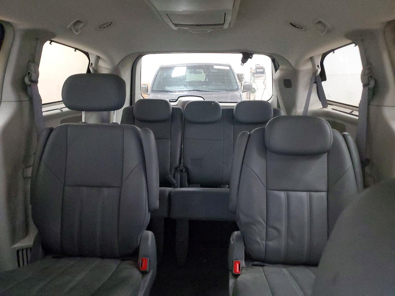 2008 Chrysler Town & Country Touring Blue vin: 2A8HR54P58R773408