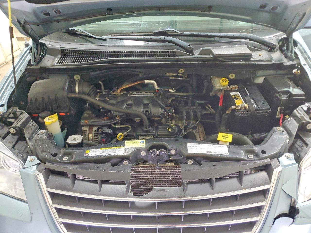 2008 Chrysler Town & Country Touring Blue vin: 2A8HR54P58R773408