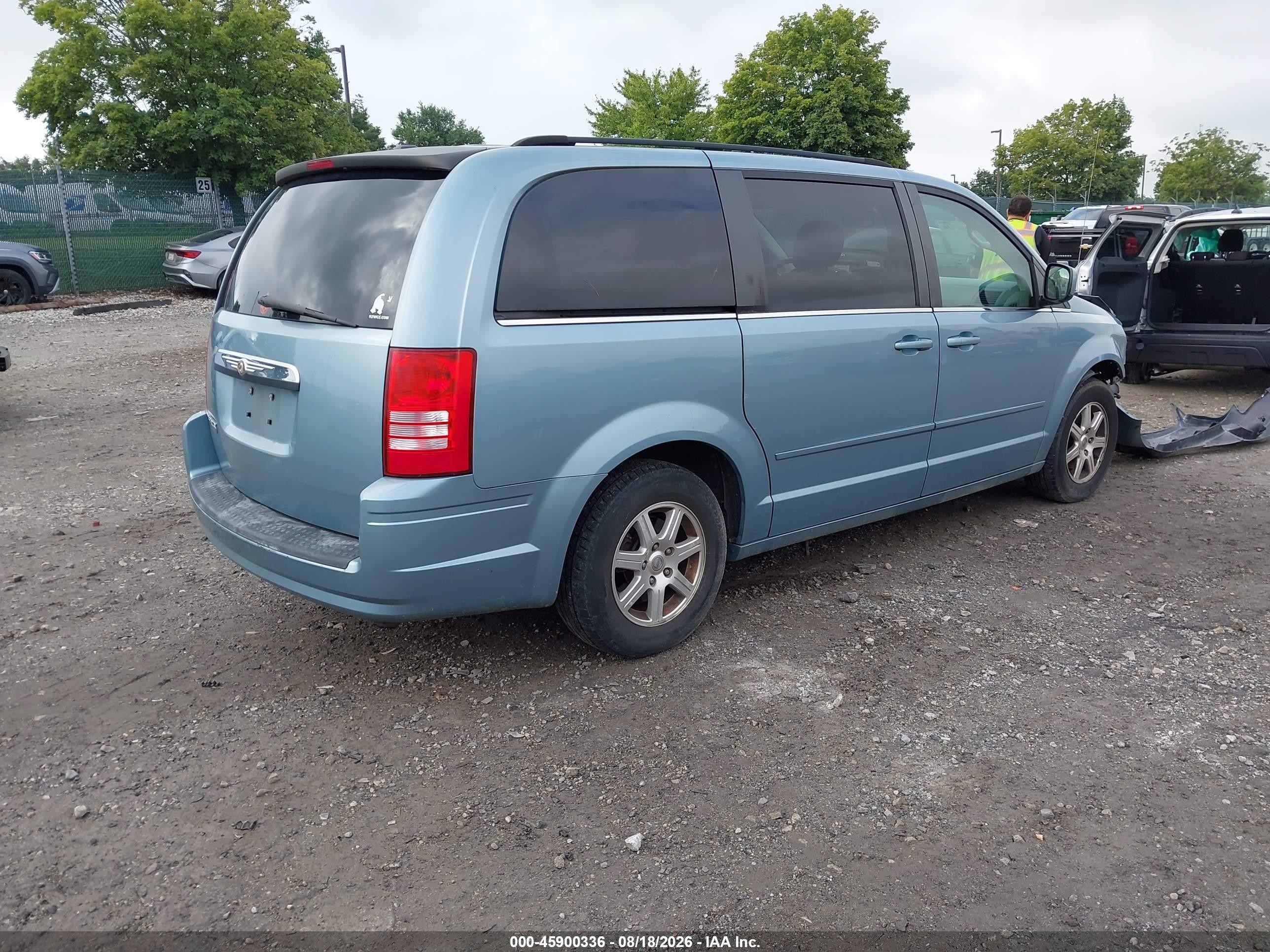 2008 Chrysler Town & Country Touring Teal vin: 2A8HR54P58R786739