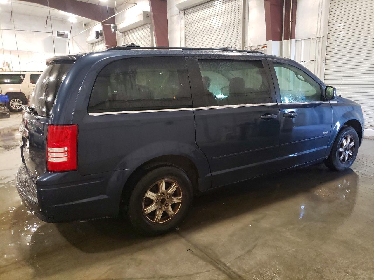 2008 Chrysler Town & Country Touring Угольный vin: 2A8HR54P68R823877