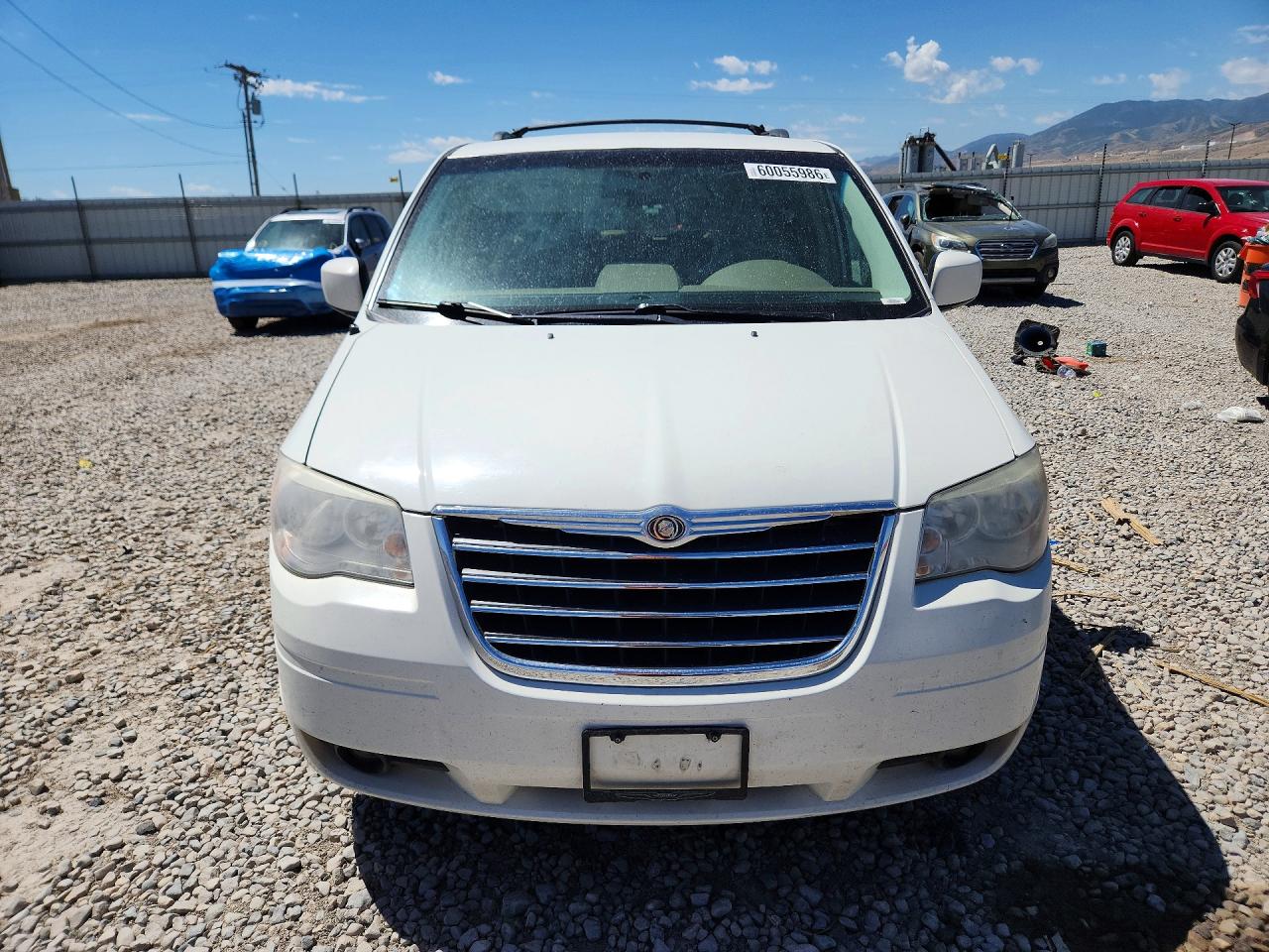 2008 Chrysler Town & Country Touring Белый vin: 2A8HR54P78R137296