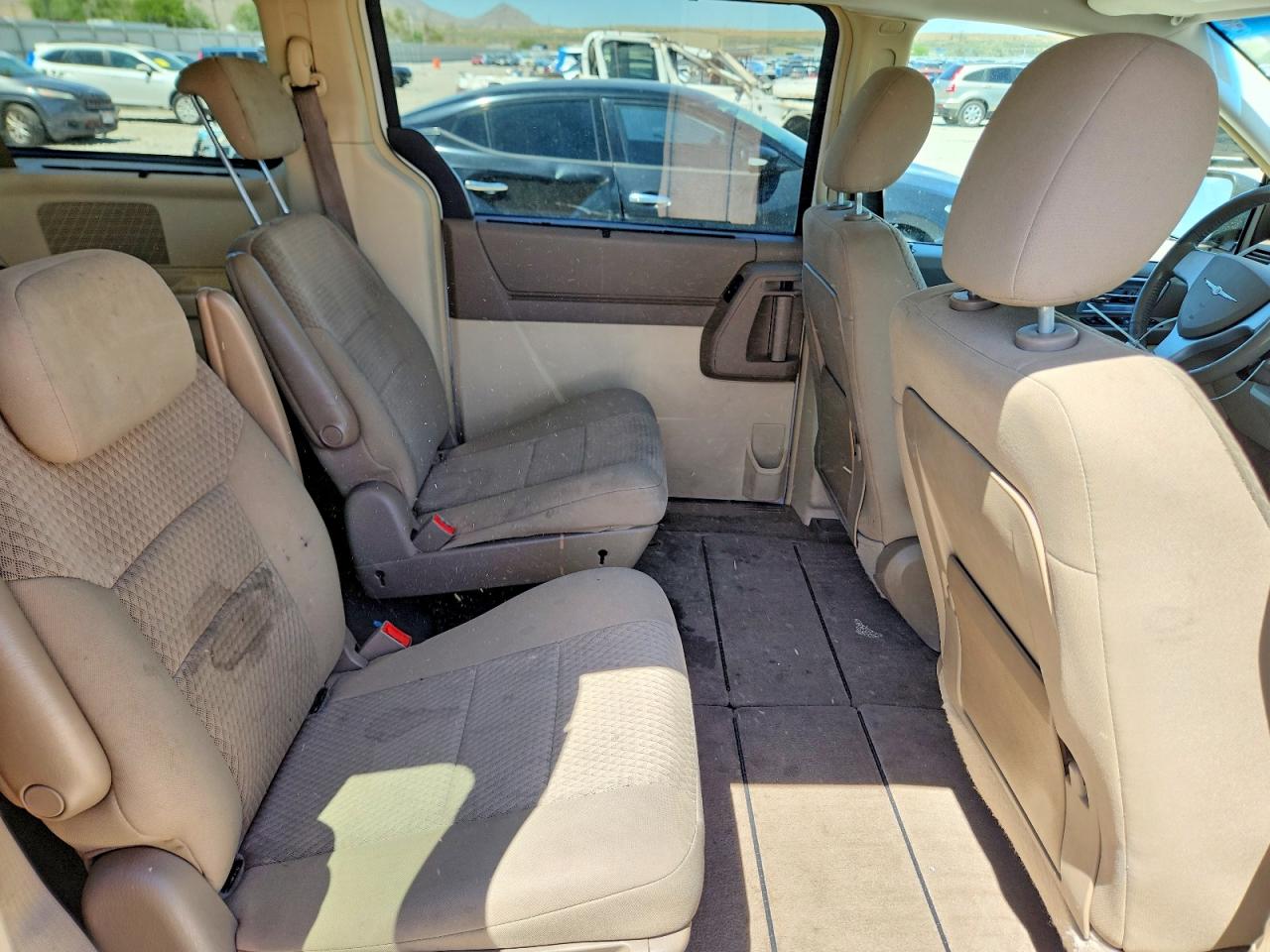 2008 Chrysler Town & Country Touring Белый vin: 2A8HR54P78R137296