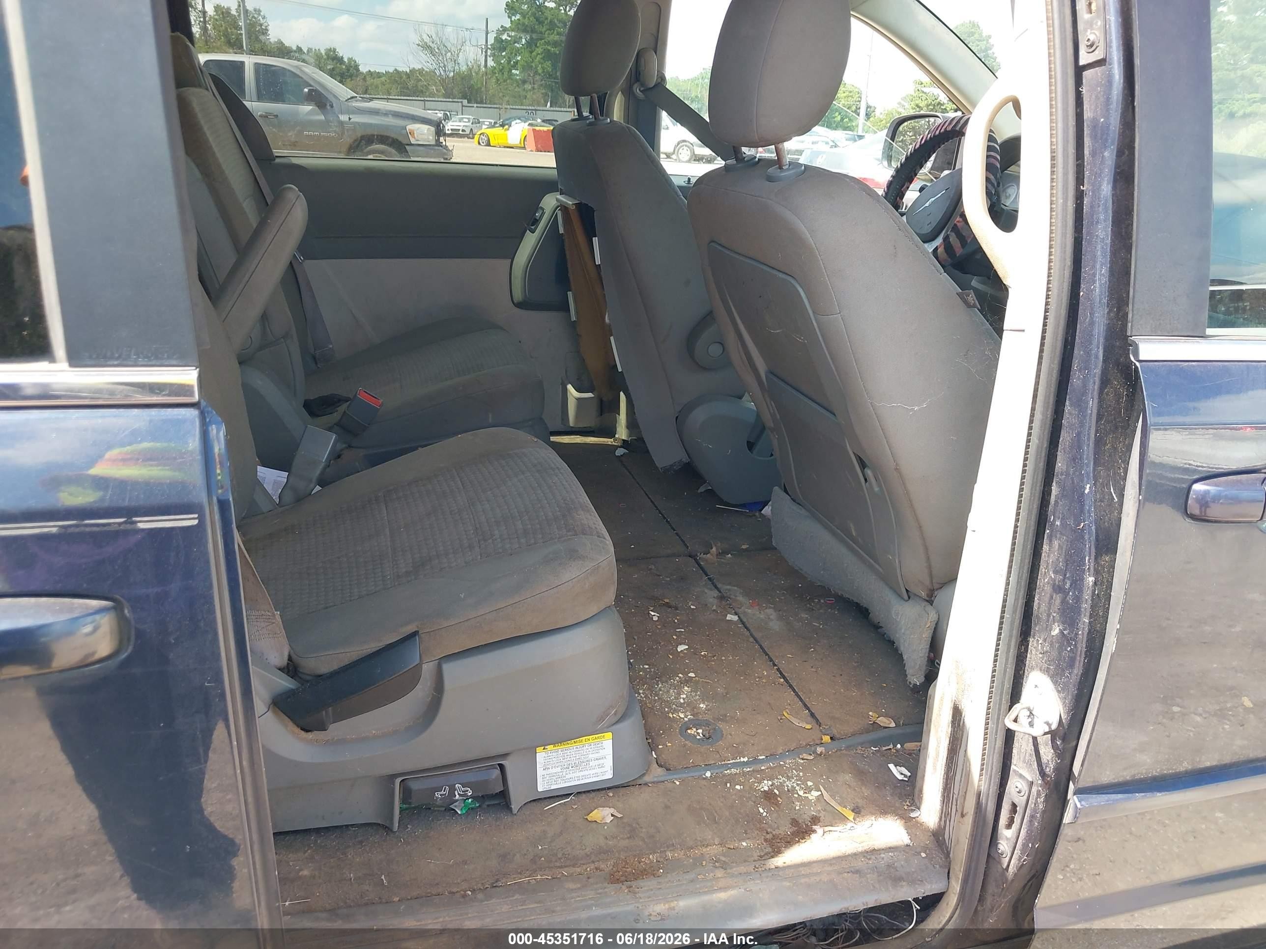 2008 Chrysler Town & Country Touring Blue vin: 2A8HR54P78R664089
