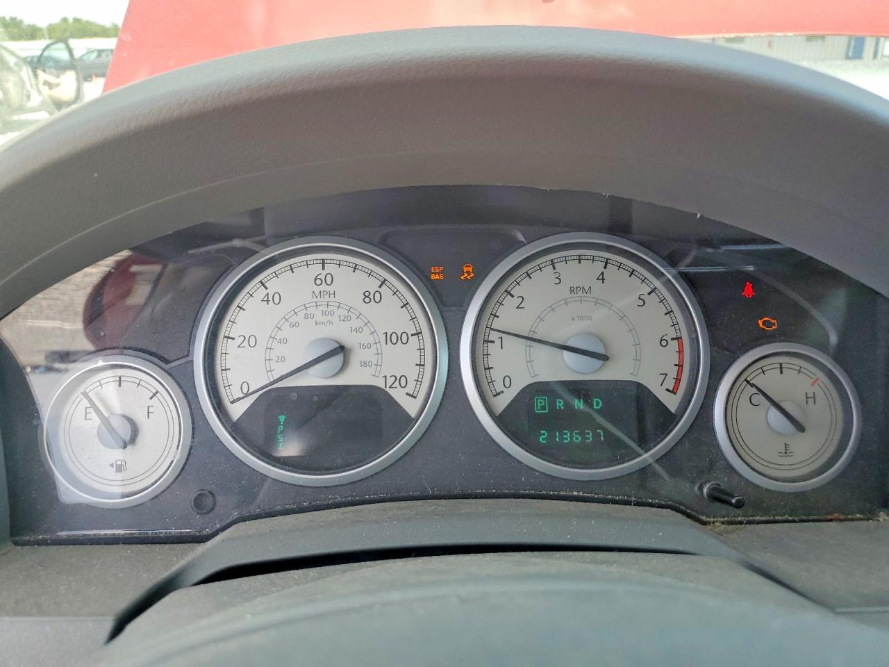 2008 Chrysler Town & Country Touring Red vin: 2A8HR54P78R738143