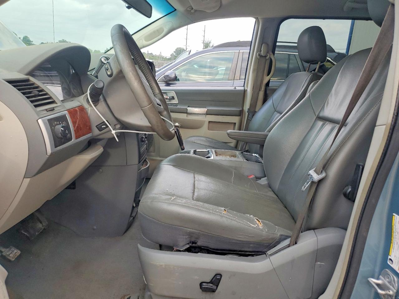 2008 Chrysler Town & Country Touring Blue vin: 2A8HR54P88R699336