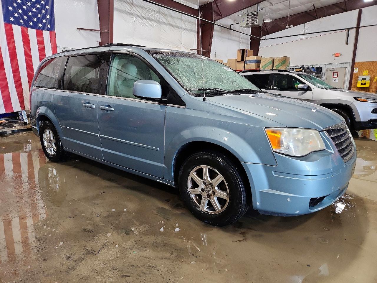 2008 Chrysler Town & Country Touring Blue vin: 2A8HR54P88R710111