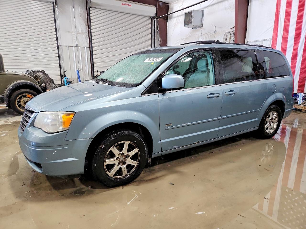 2008 Chrysler Town & Country Touring Blue vin: 2A8HR54P88R710111