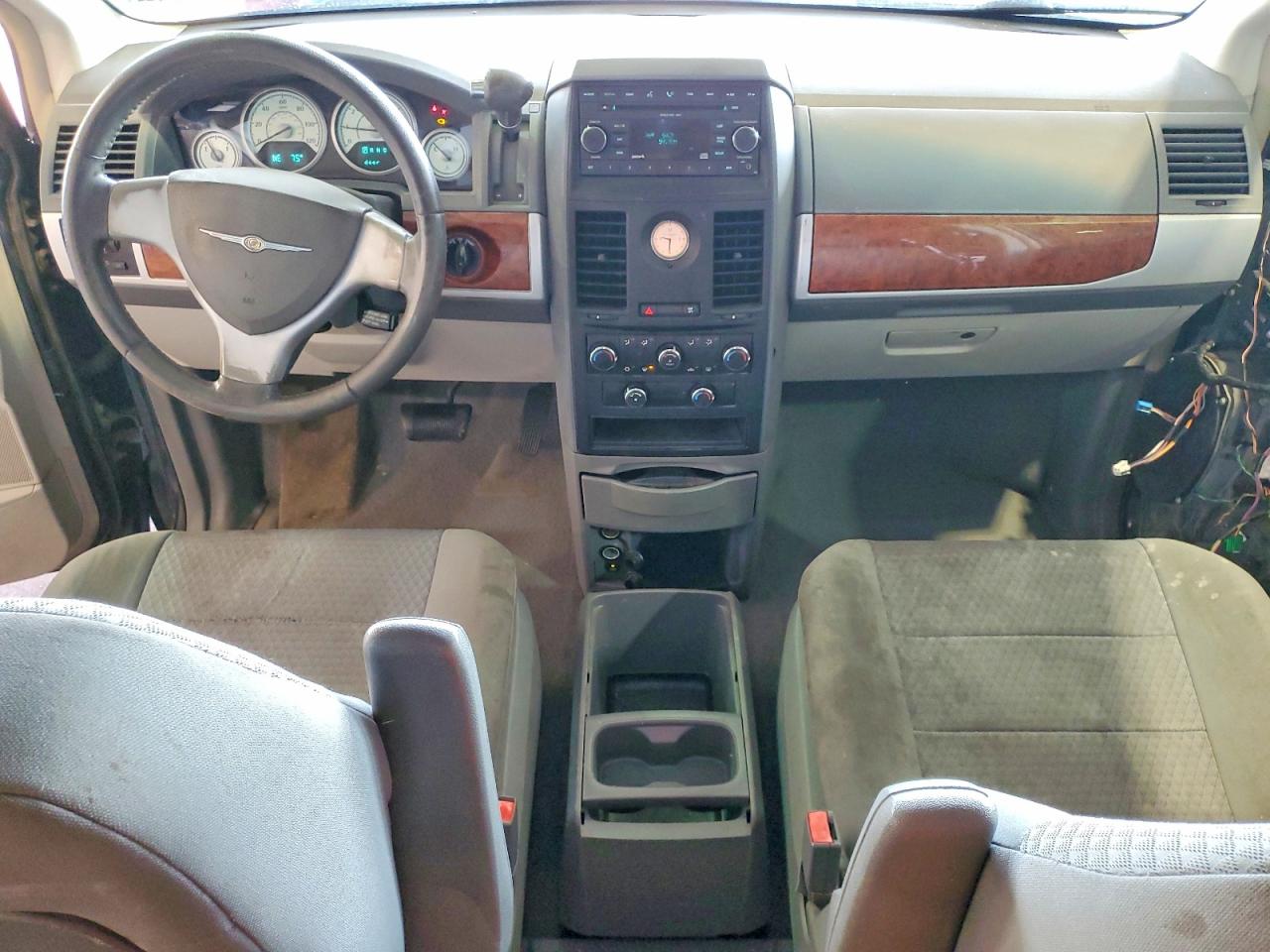 2008 Chrysler Town & Country Touring Серый vin: 2A8HR54P88R826618