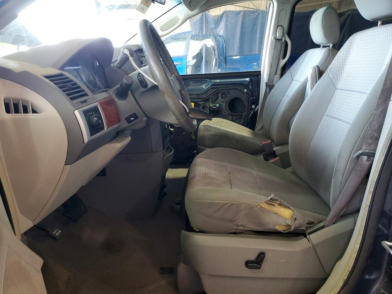 2008 Chrysler Town & Country Touring Серый vin: 2A8HR54P88R826618