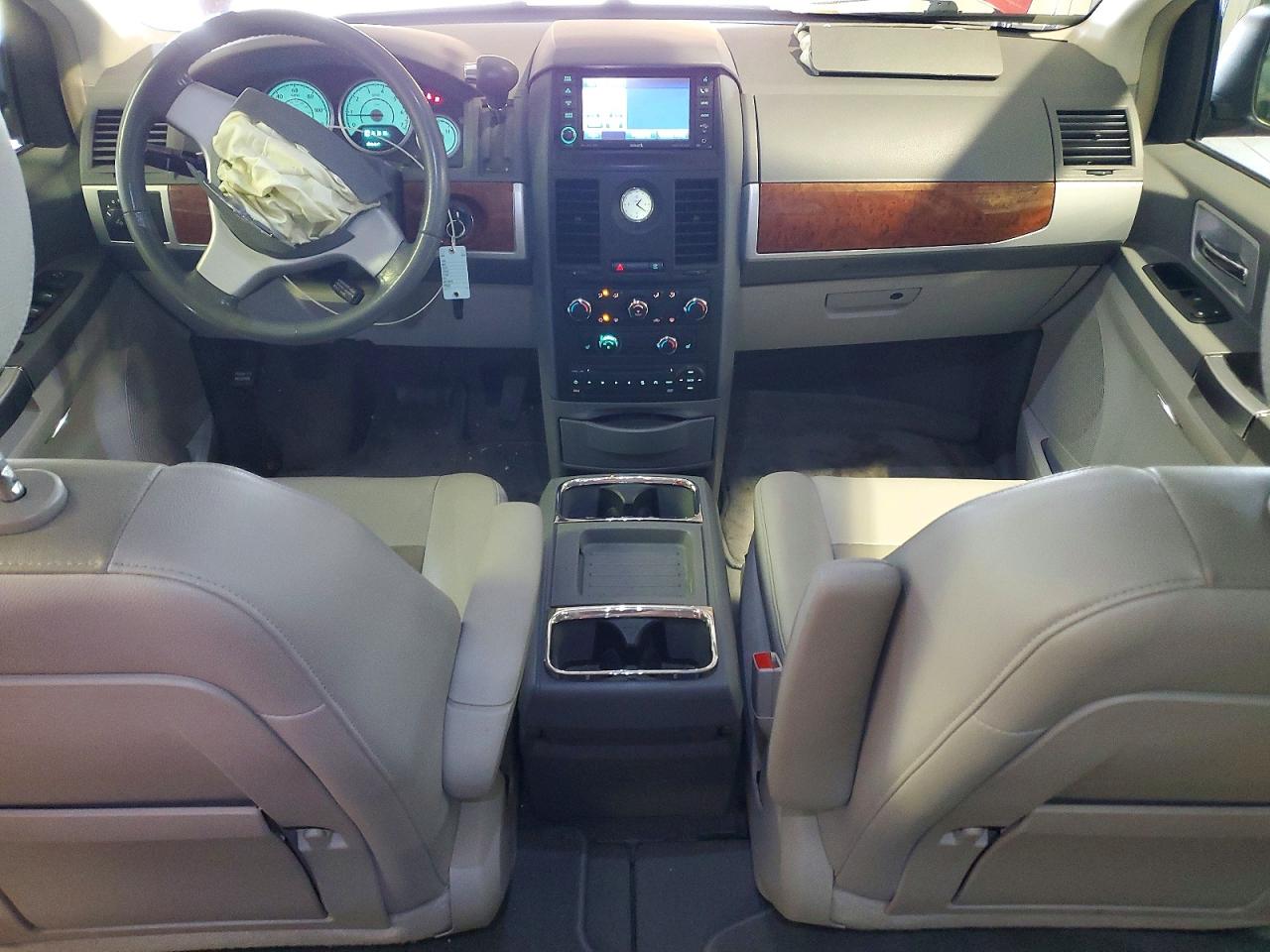 2008 Chrysler Town & Country Touring Темно-бордовый vin: 2A8HR54P98R152835