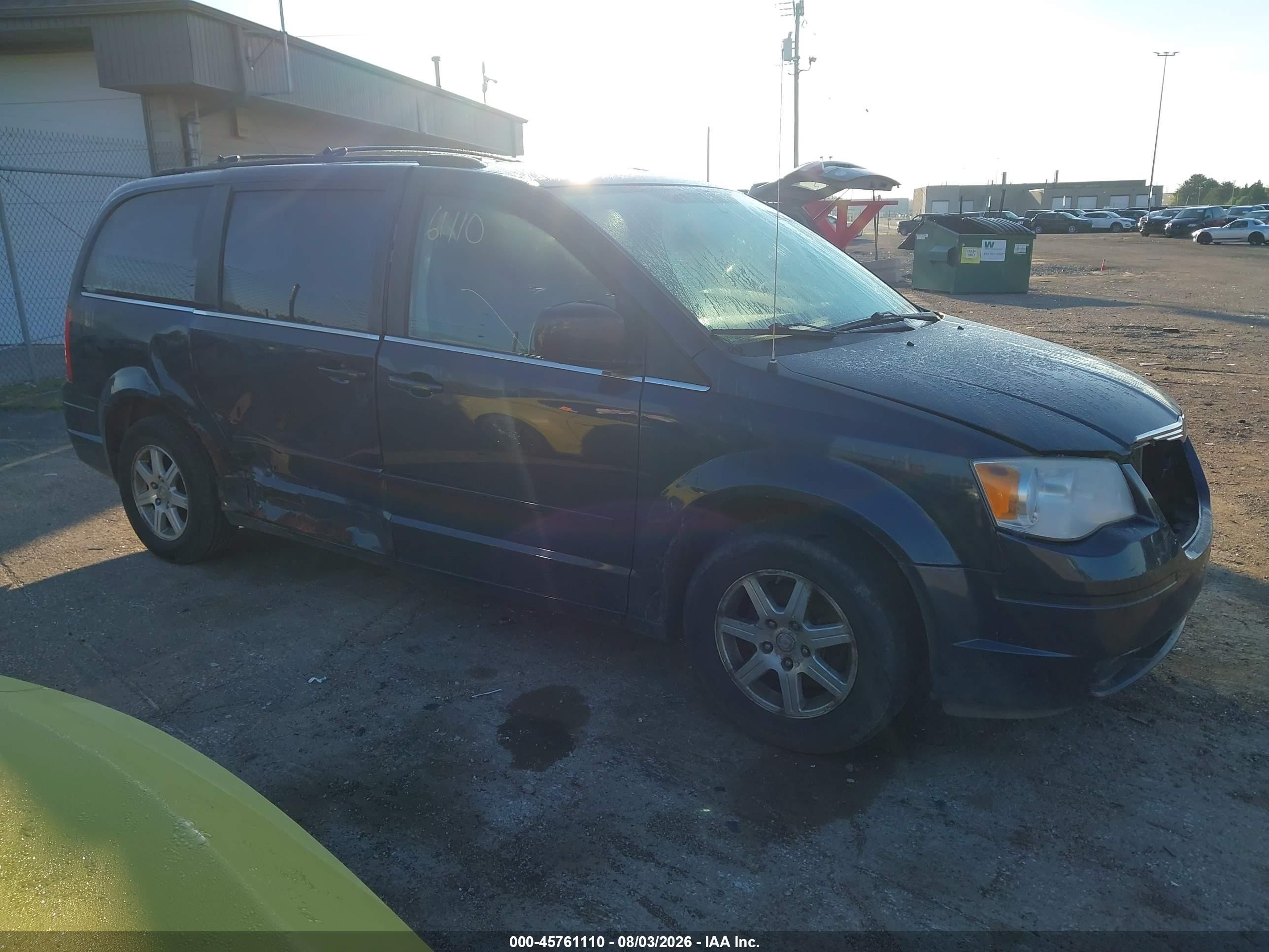 2008 Chrysler Town & Country Touring Blue vin: 2A8HR54P98R676115