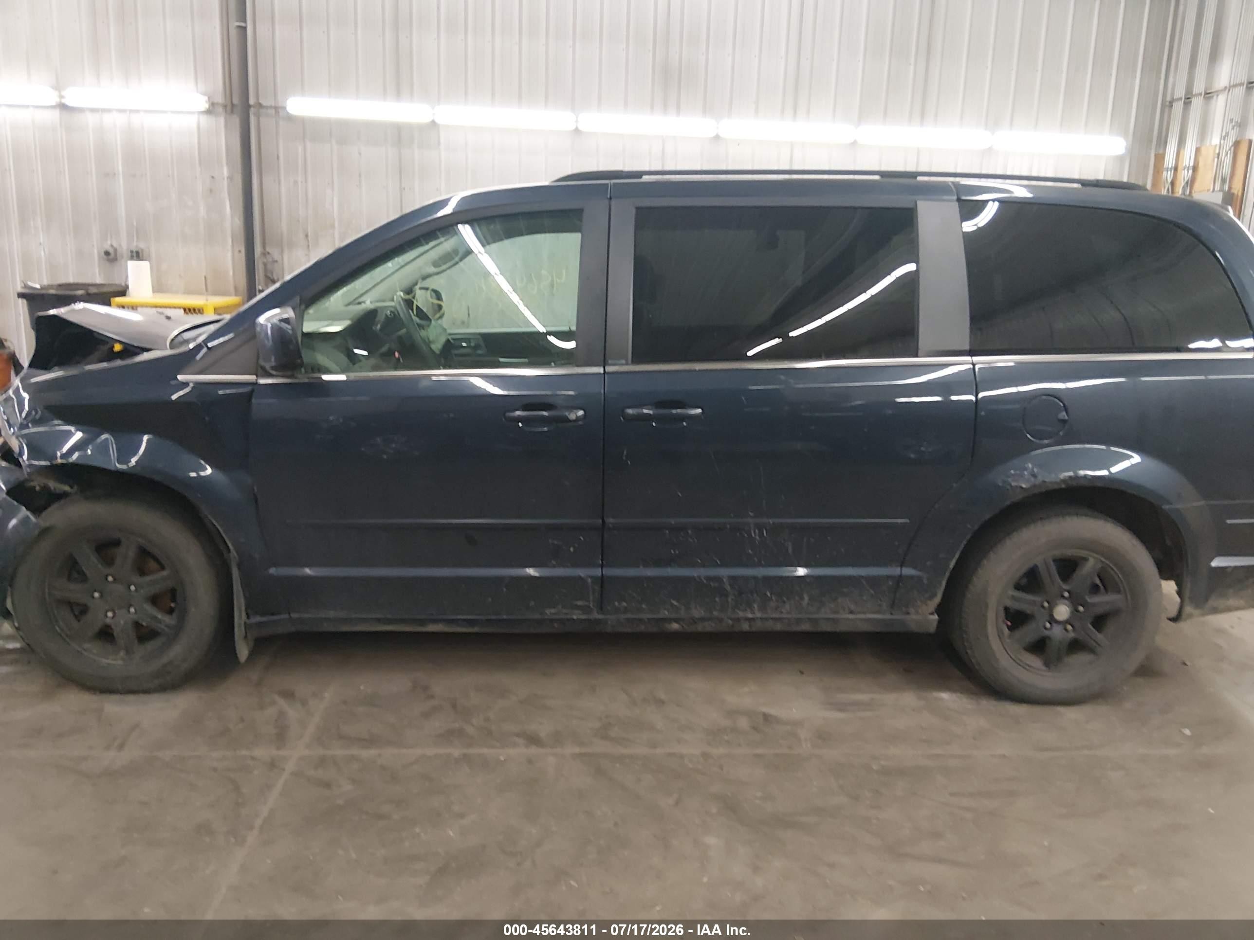 2008 Chrysler Town & Country Touring Dark Blue vin: 2A8HR54PX8R761772