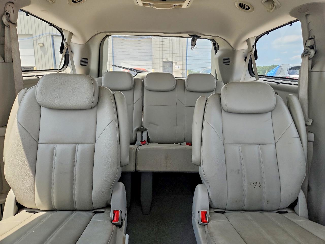 2008 Chrysler Town & Country Touring Синий vin: 2A8HR54PX8R818519