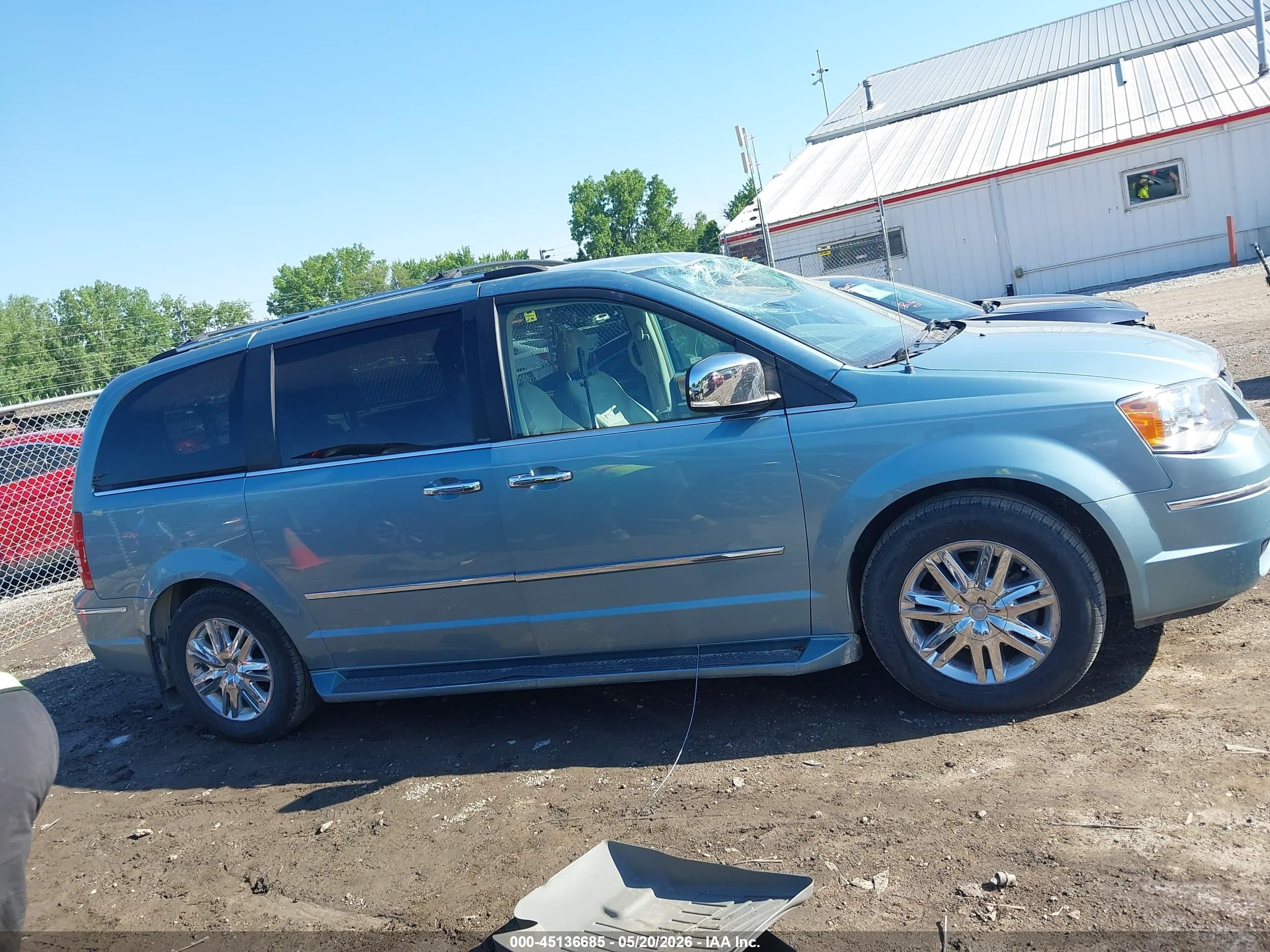 2008 Chrysler Town & Country Limited Light Blue vin: 2A8HR64X18R661677