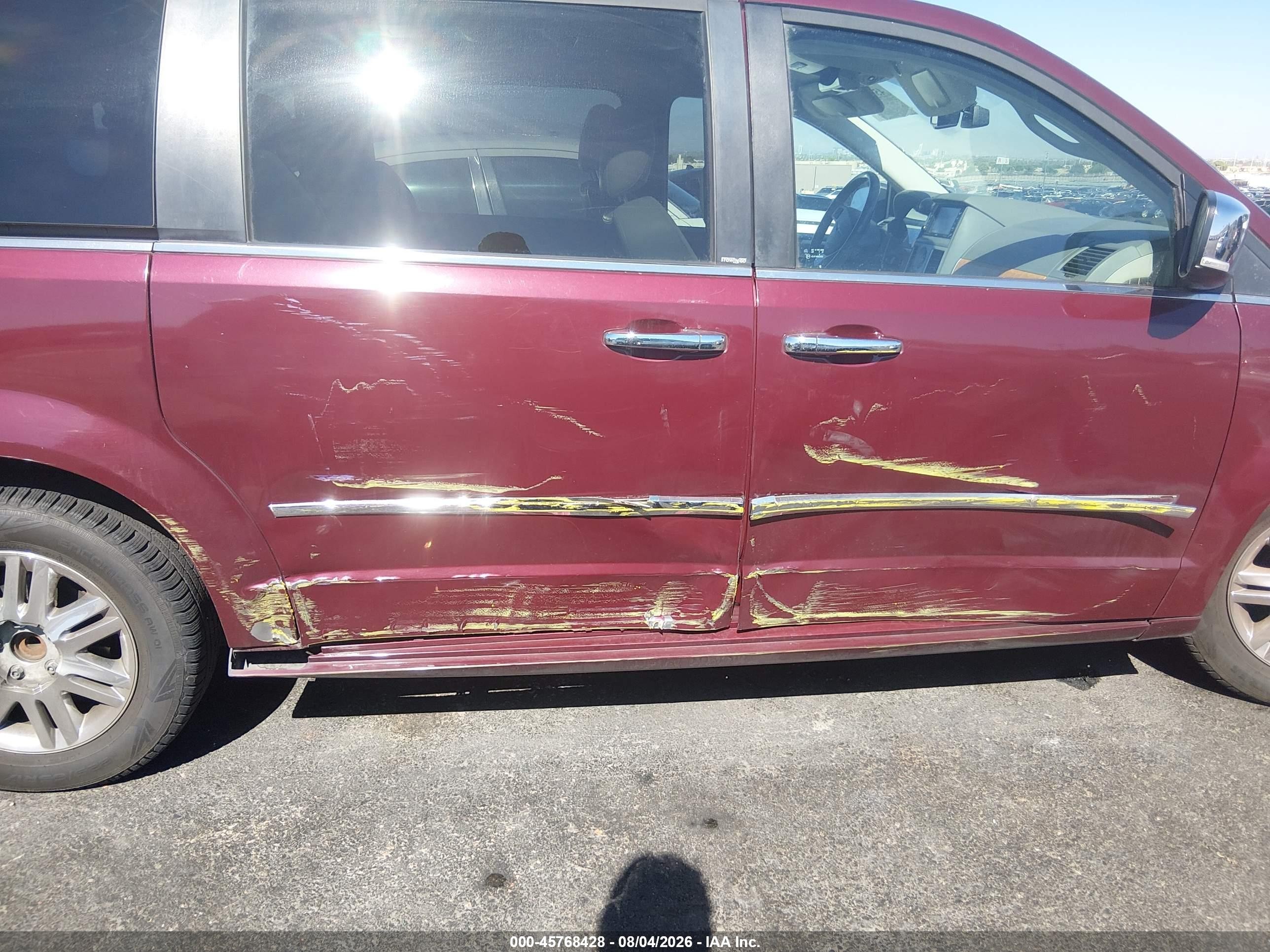 2009 Chrysler Town & Country Limited Бордовый vin: 2A8HR64X29R627586
