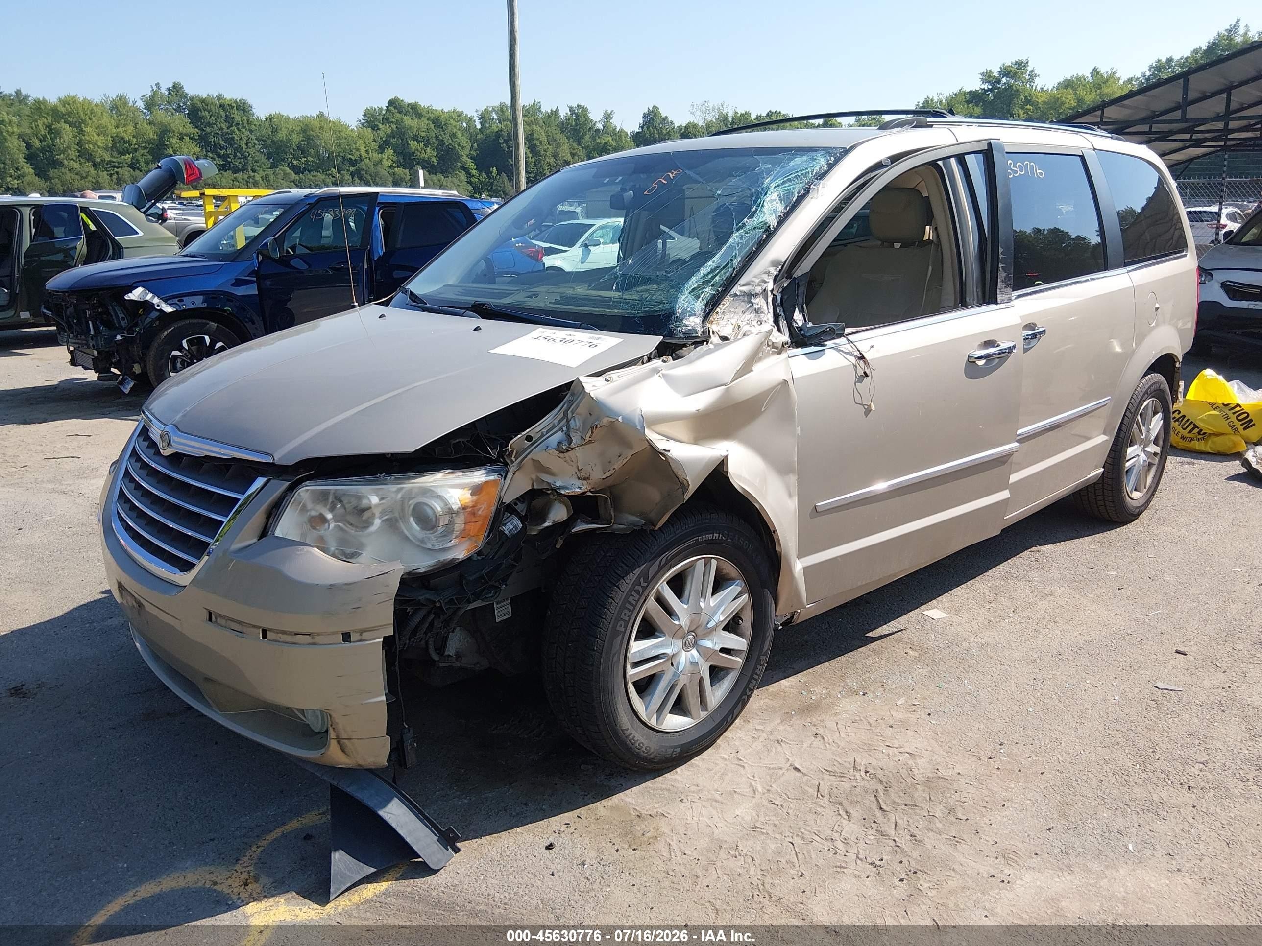 2009 Chrysler Town & Country Limited Beige vin: 2A8HR64X29R637941