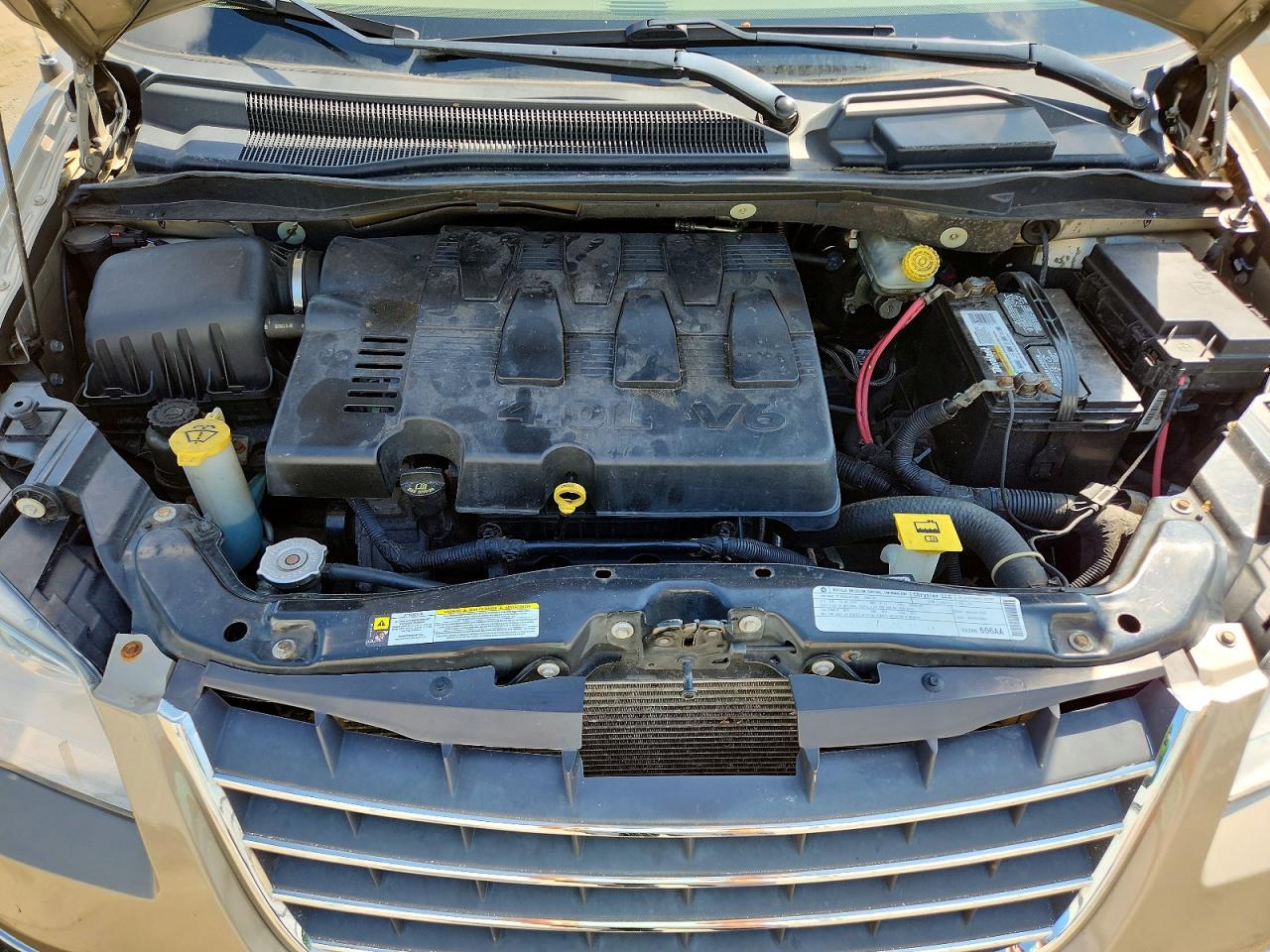 2009 Chrysler Town & Country Limited Beige vin: 2A8HR64X79R635456