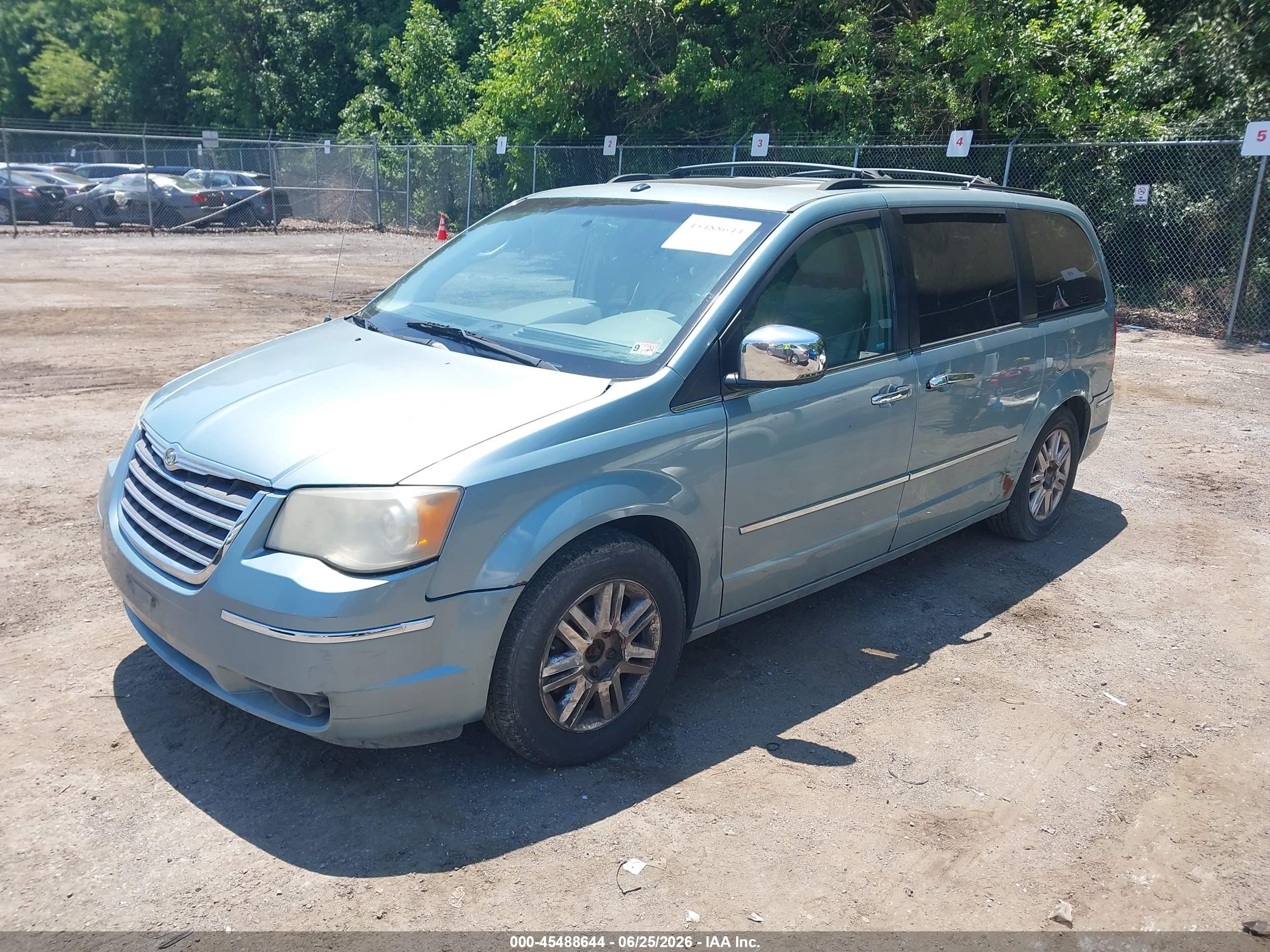 2008 Chrysler Town & Country Limited Light Blue vin: 2A8HR64X98R662558