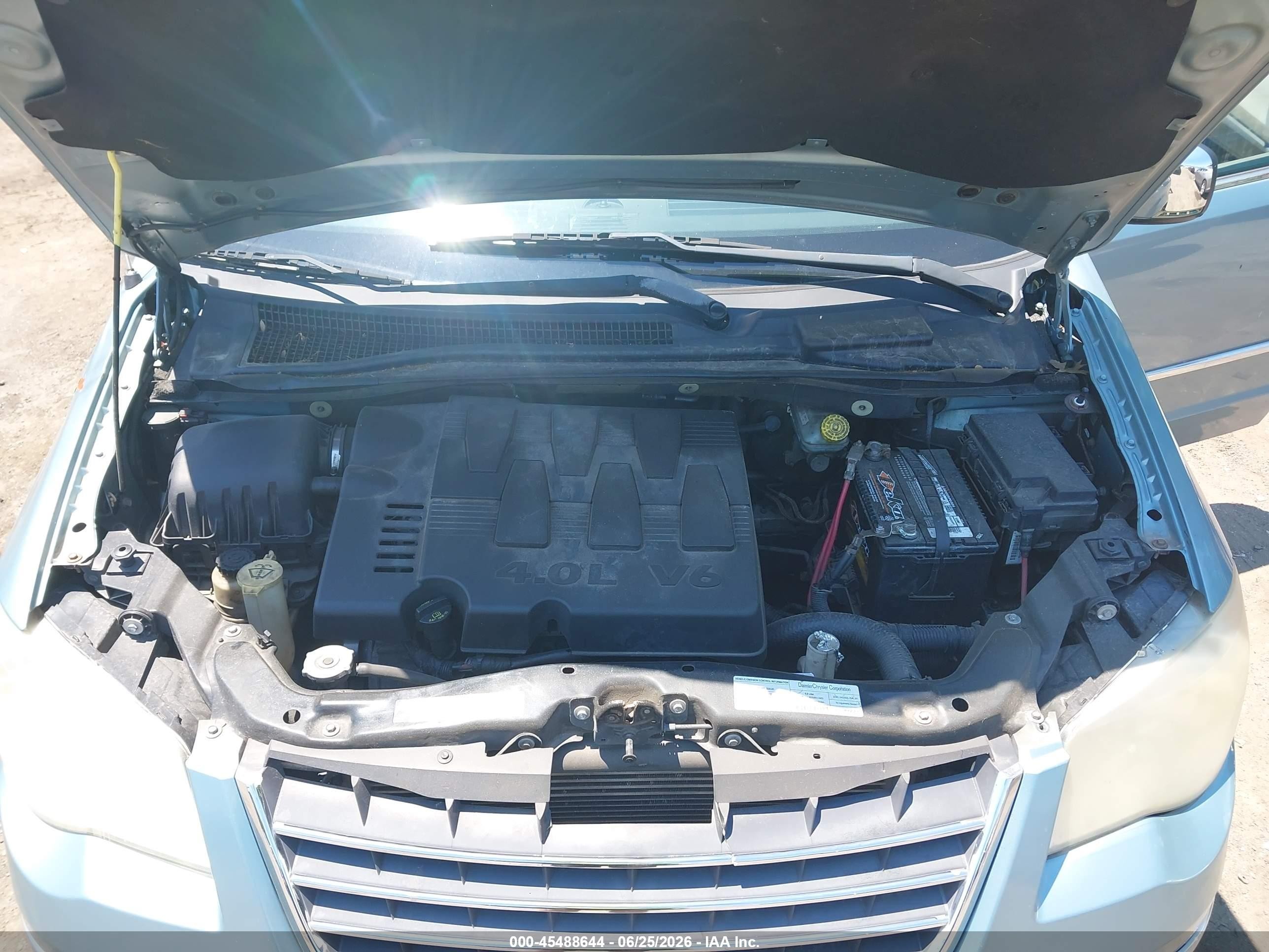 2008 Chrysler Town & Country Limited Light Blue vin: 2A8HR64X98R662558