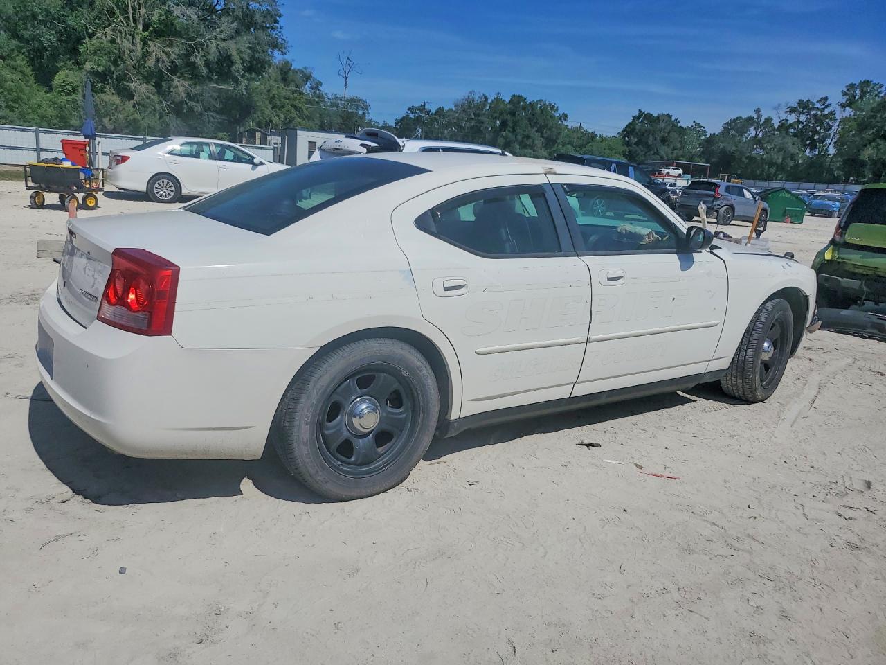 2010 Dodge Charger White vin: 2B3AA4CT0AH161929