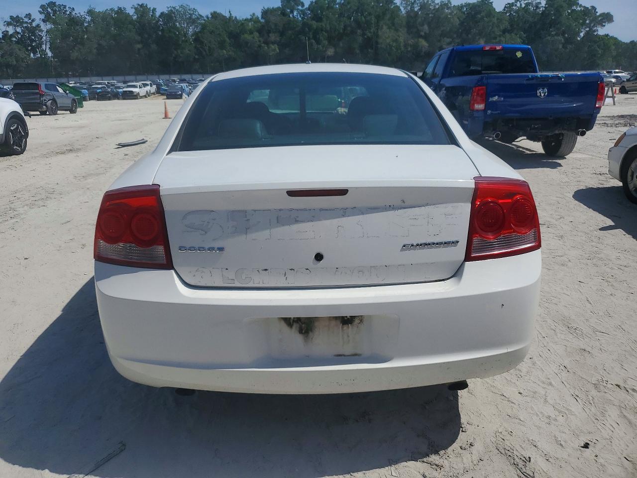 2010 Dodge Charger White vin: 2B3AA4CT0AH161929