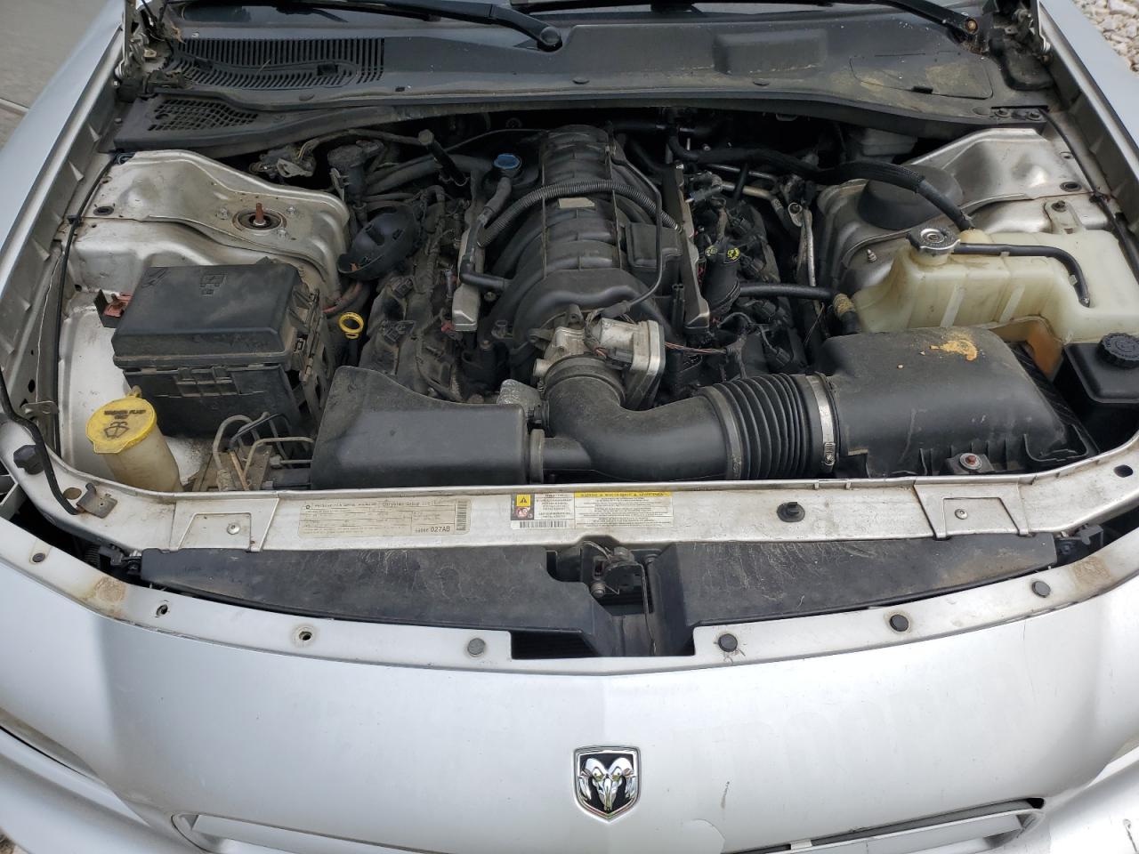 2010 Dodge Charger Серебряный vin: 2B3AA4CT8AH188764