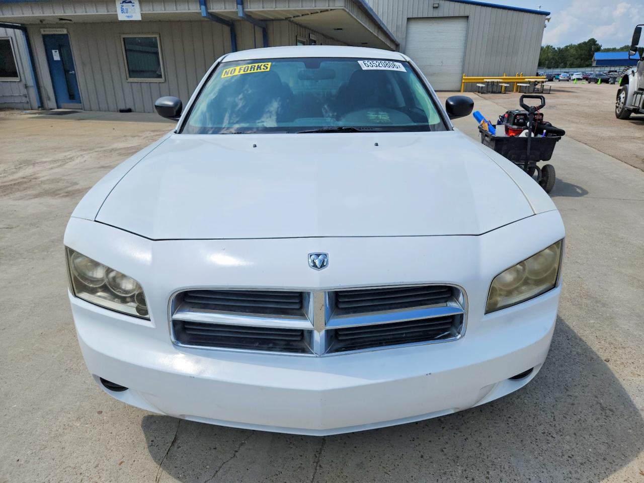 2010 Dodge Charger White vin: 2B3AA4CV1AH258025