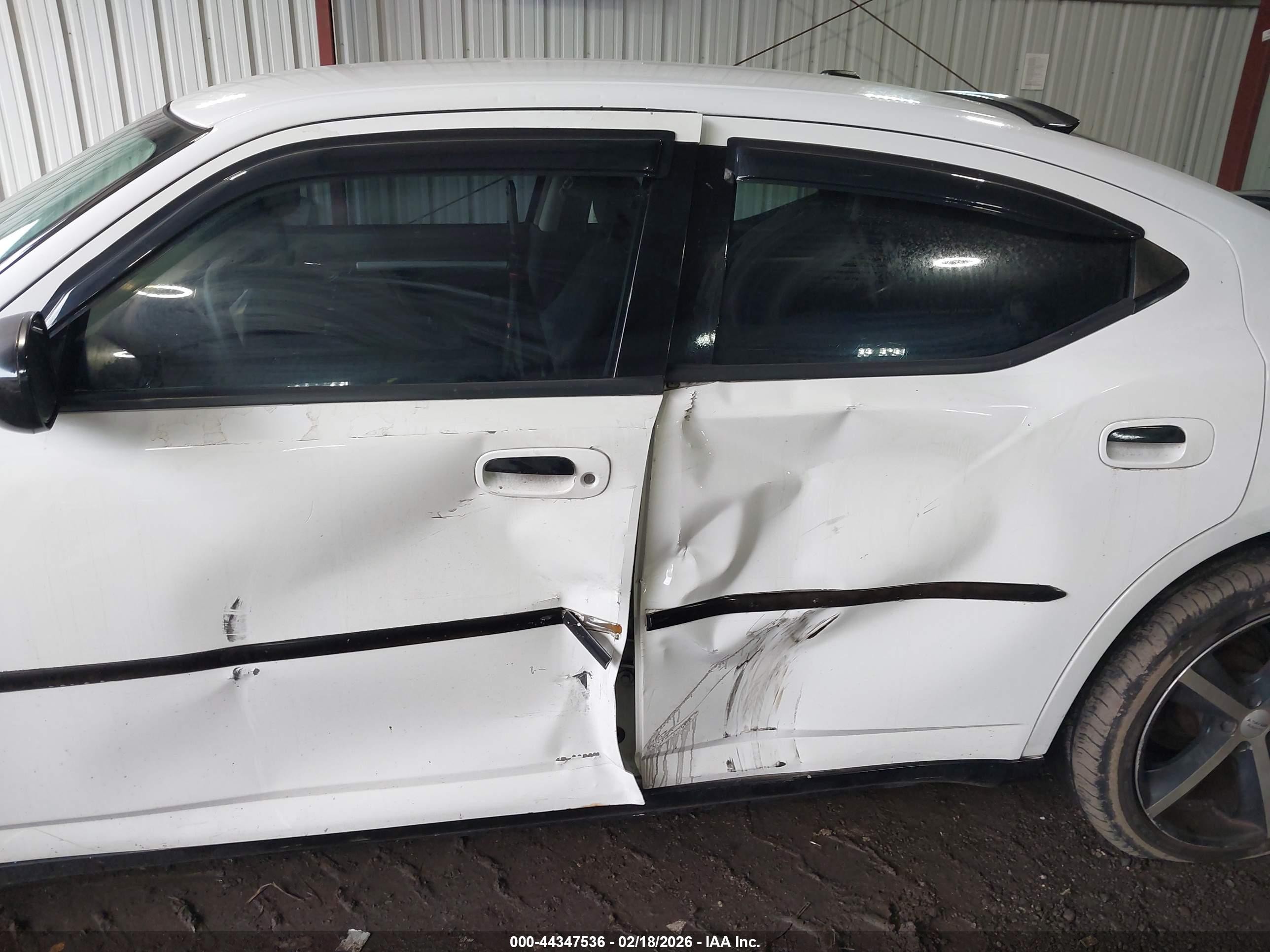 2010 Dodge Charger 3.5l Белый vin: 2B3CA2CV6AH258292