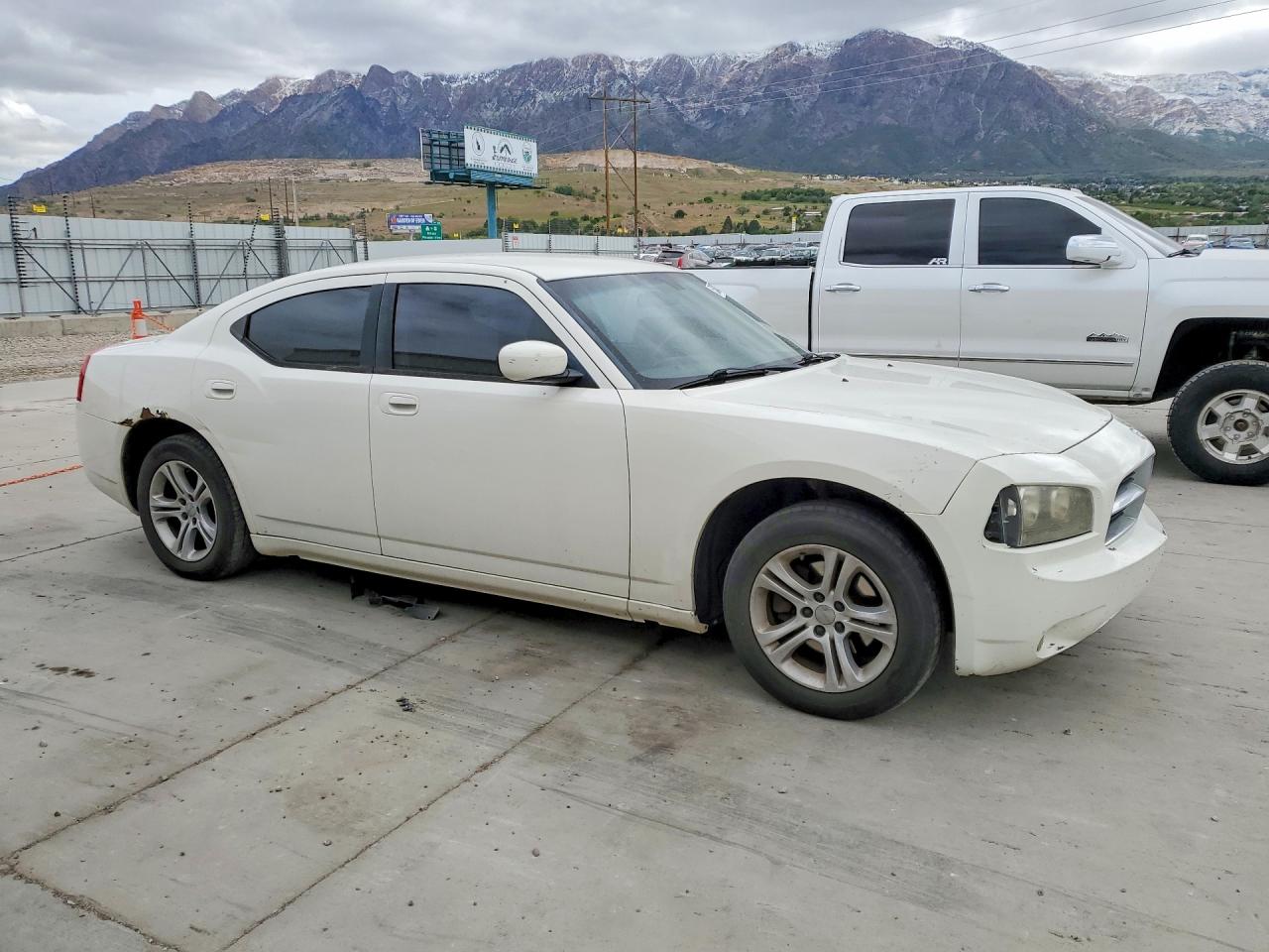 2010 Dodge Charger Sxt White vin: 2B3CA3CV1AH116230