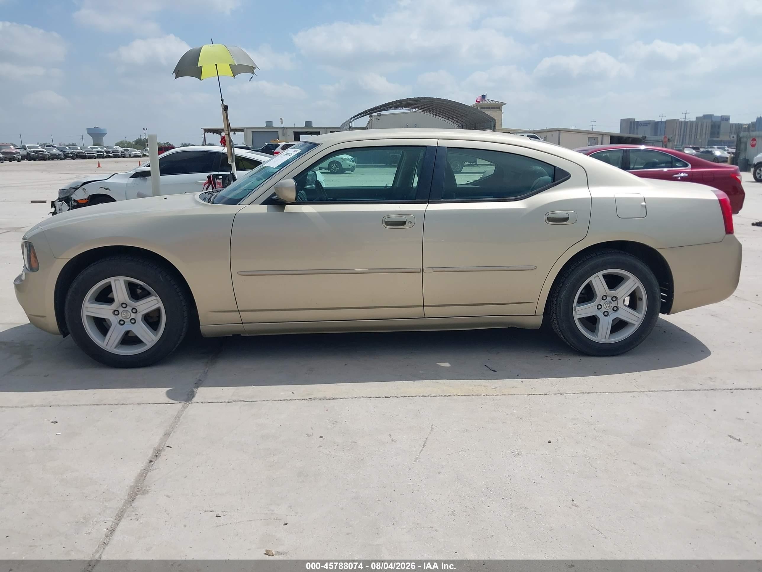 2010 Dodge Charger Sxt Beige vin: 2B3CA3CV7AH159275