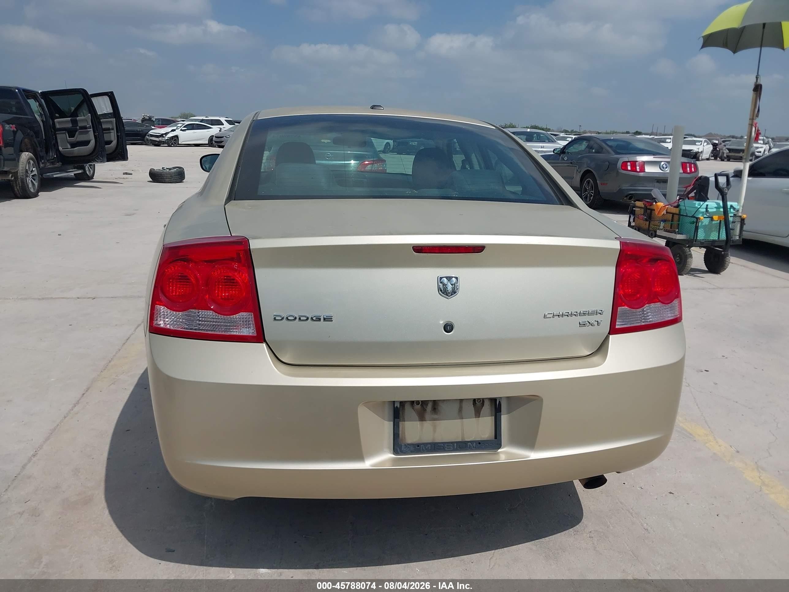 2010 Dodge Charger Sxt Beige vin: 2B3CA3CV7AH159275