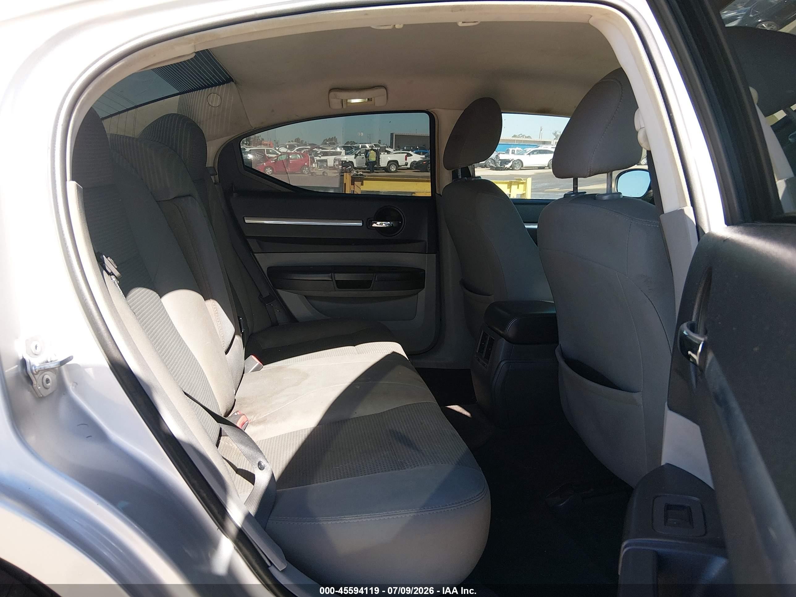 2010 Dodge Charger Sxt Silver vin: 2B3CA3CV7AH188548