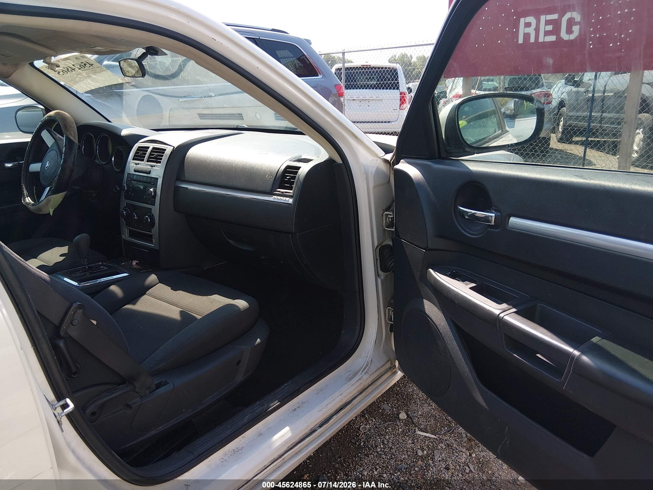 2010 Dodge Charger Sxt Белый vin: 2B3CA3CVXAH228931