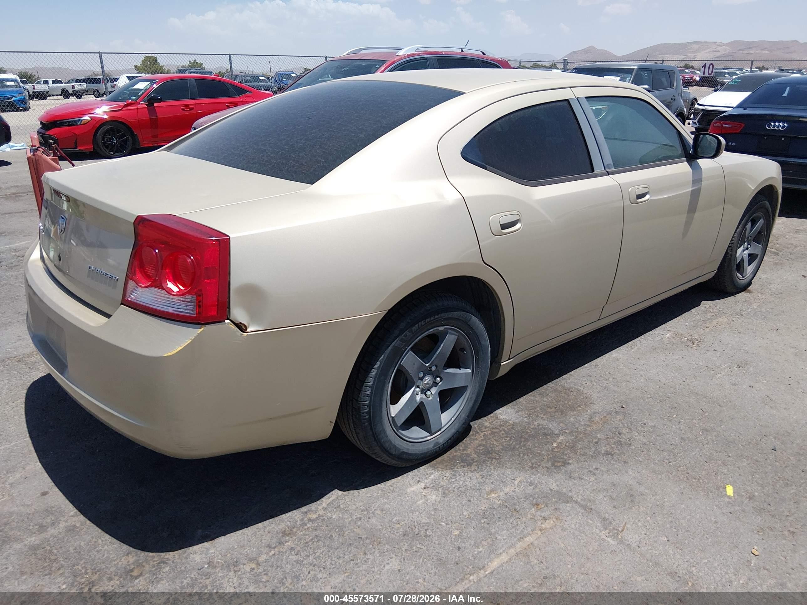 2010 Dodge Charger   Gold vin: 2B3CA4CD0AH175539