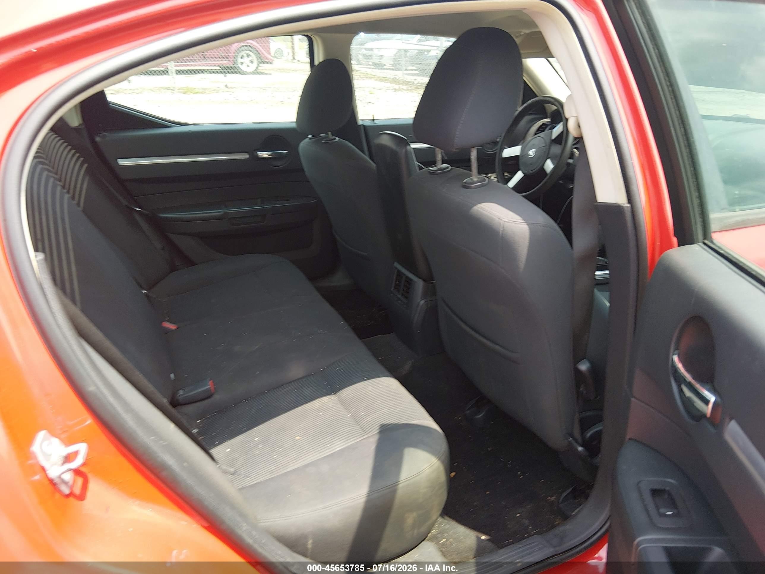 2010 Dodge Charger   Red vin: 2B3CA4CD7AH150976