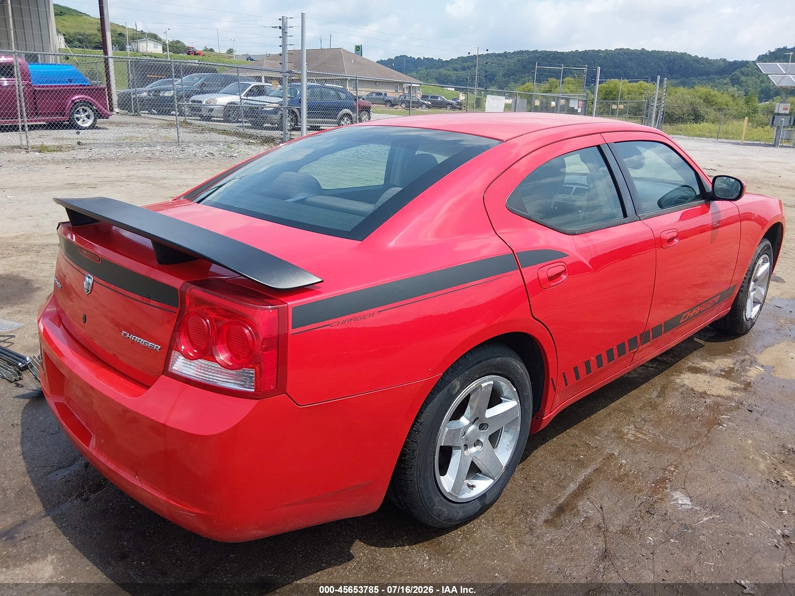 2010 Dodge Charger   Red vin: 2B3CA4CD7AH150976