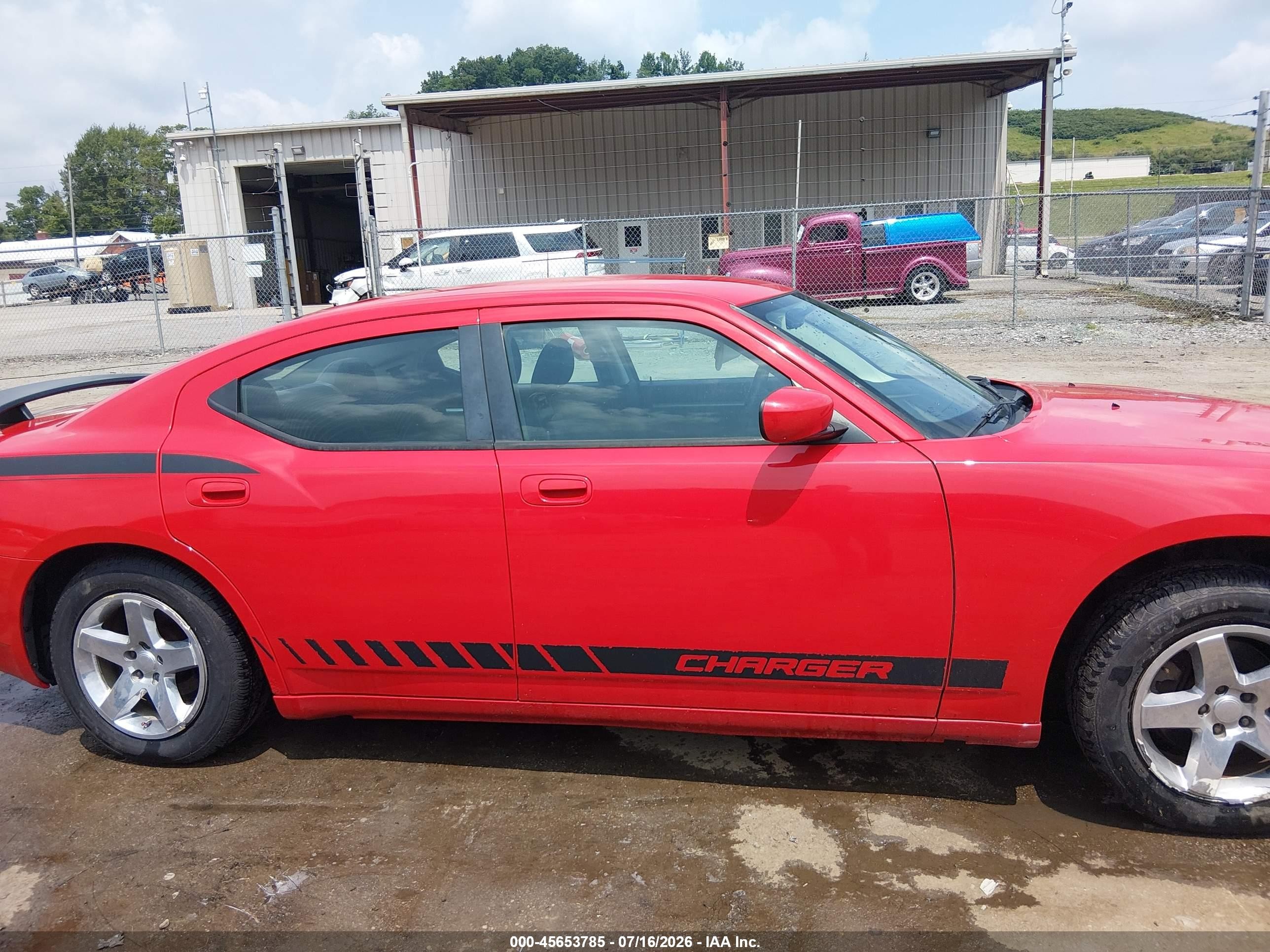 2010 Dodge Charger   Red vin: 2B3CA4CD7AH150976
