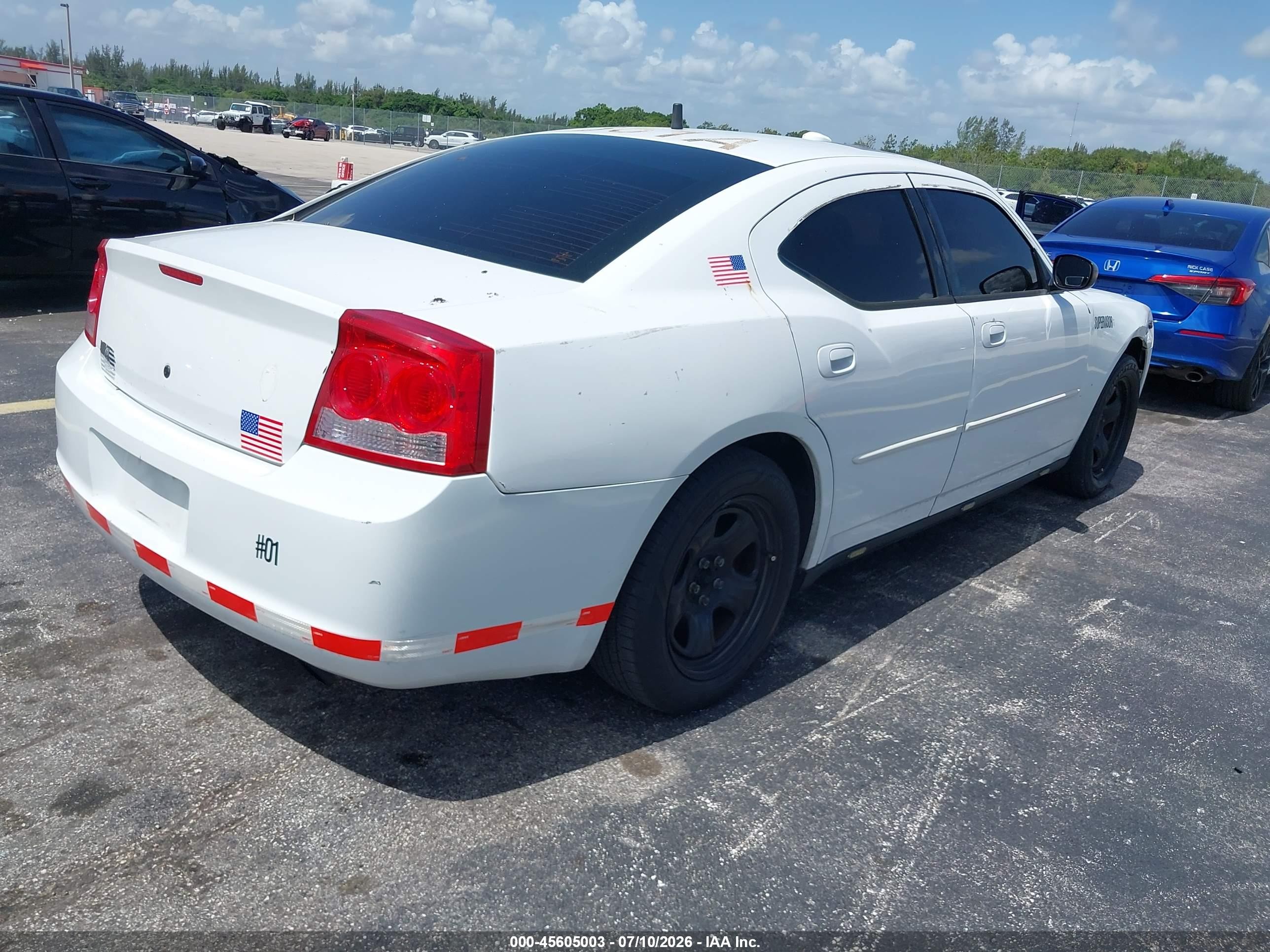 2010 Dodge Charger Белый vin: 2B3CA4CV6AH302772