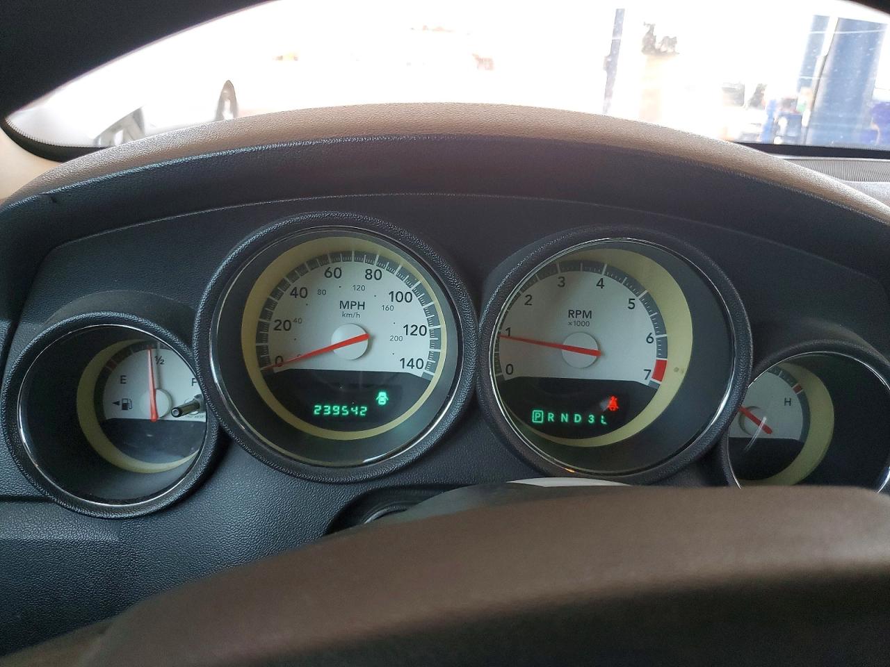2010 Dodge Charger White vin: 2B3CA4CVXAH153511