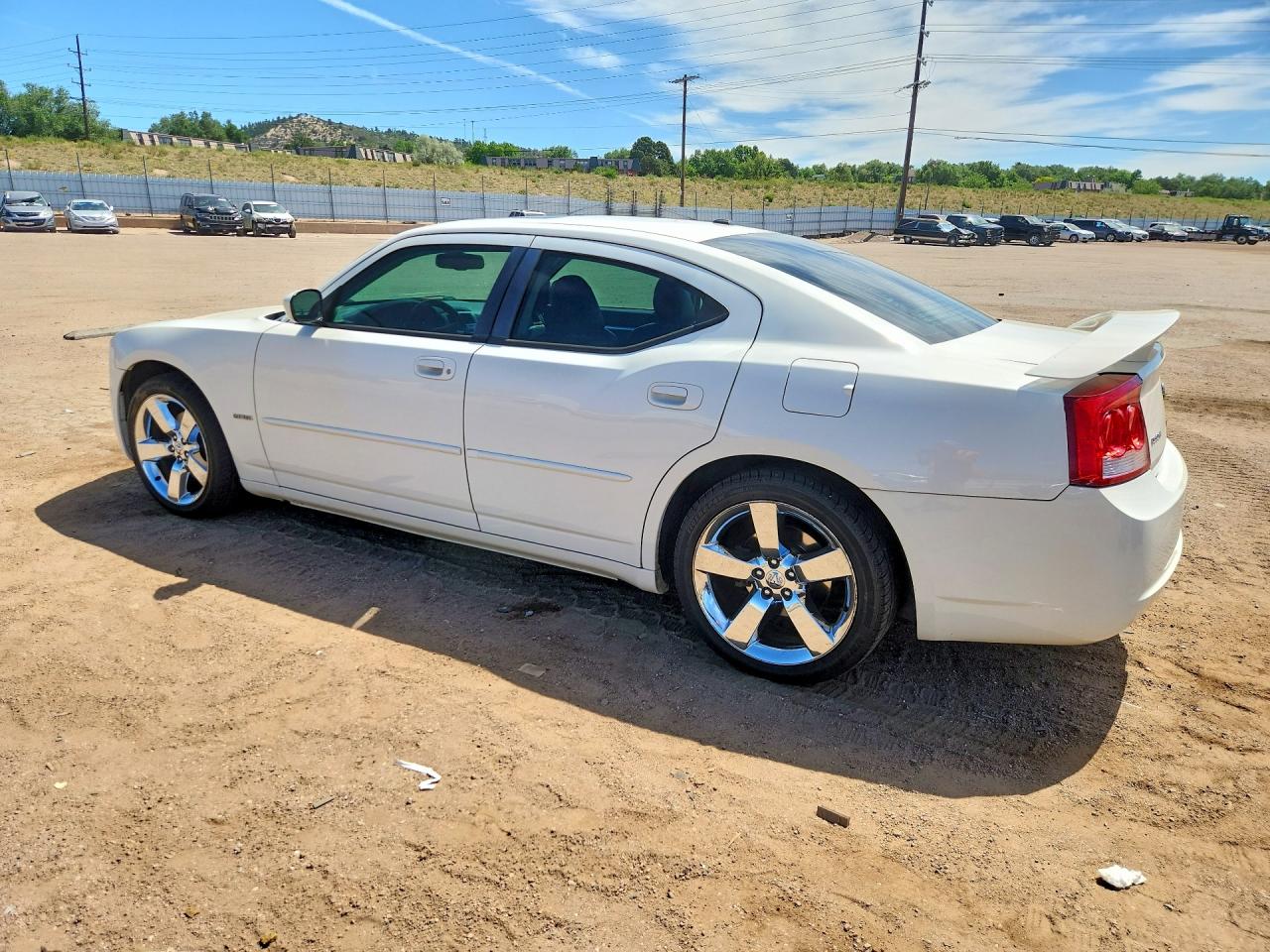 2010 Dodge Charger R/t White vin: 2B3CA5CT3AH113436