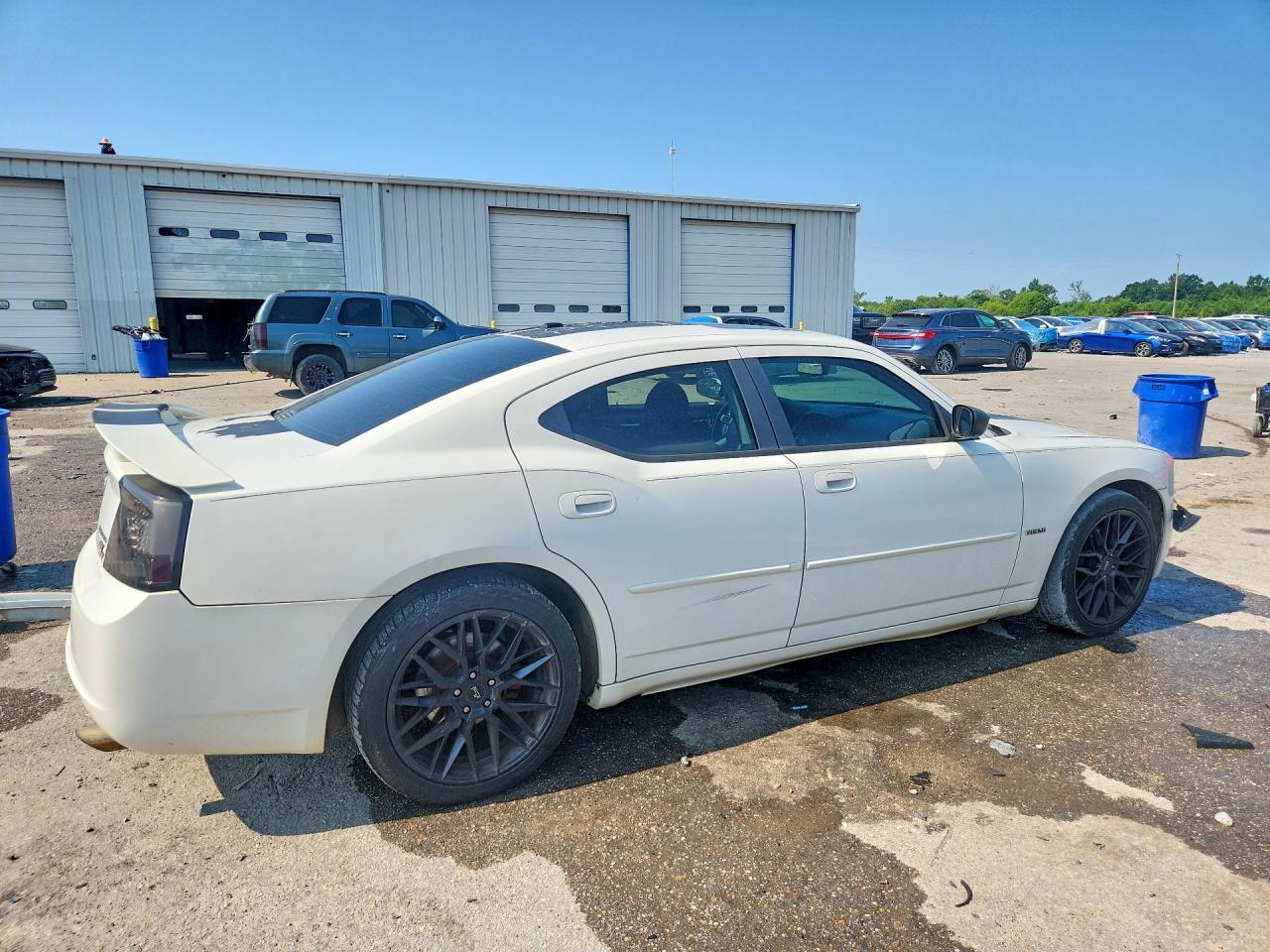 2010 Dodge Charger R/t White vin: 2B3CA5CT8AH192148