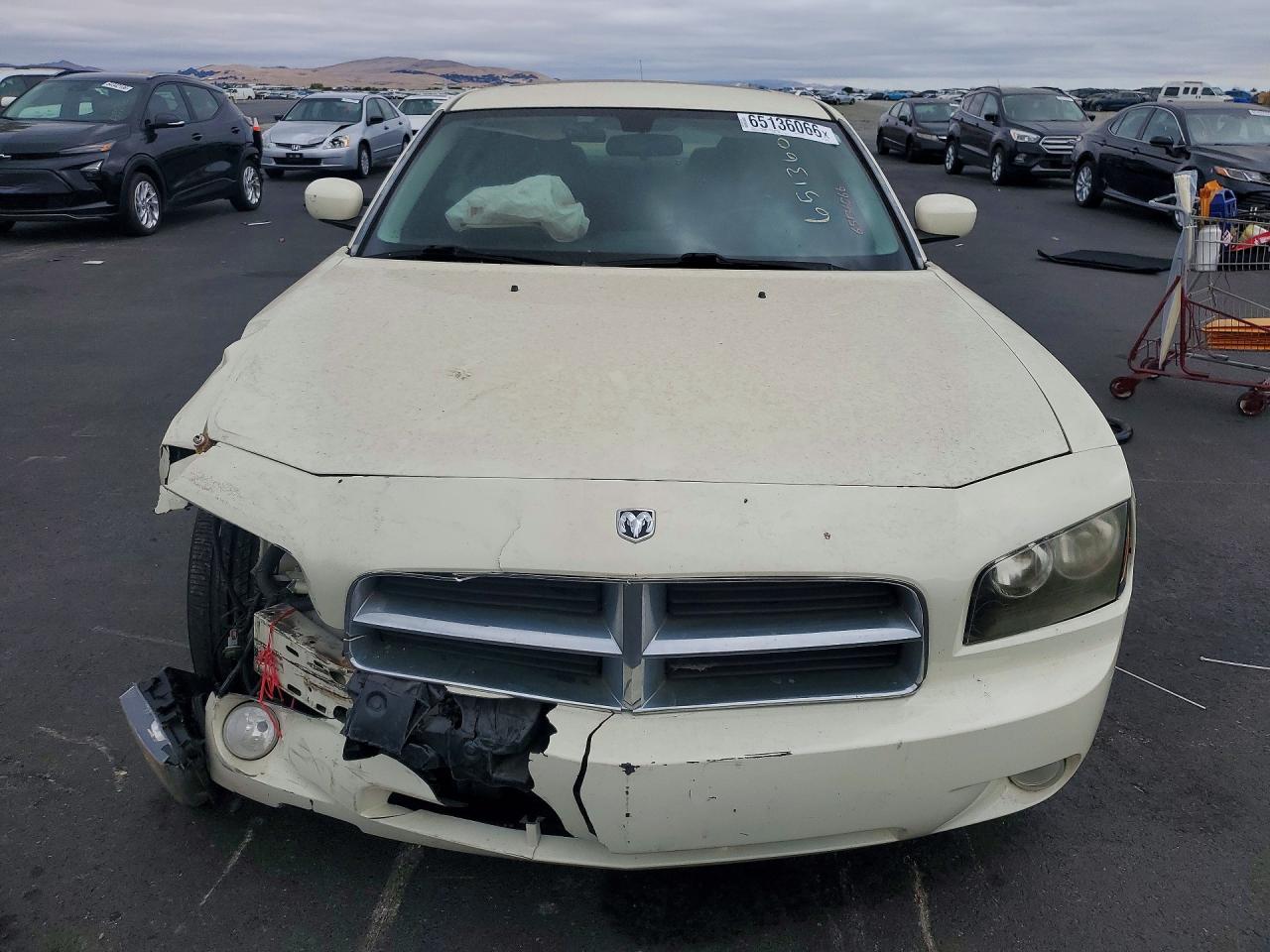 2010 Dodge Charger Rallye Кремовый vin: 2B3CA9CV5AH304672