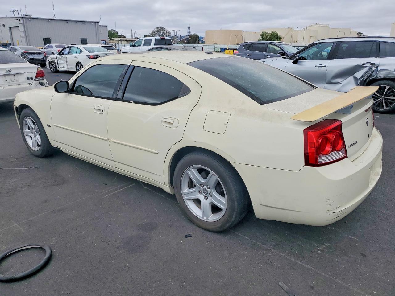 2010 Dodge Charger Rallye Кремовый vin: 2B3CA9CV5AH304672
