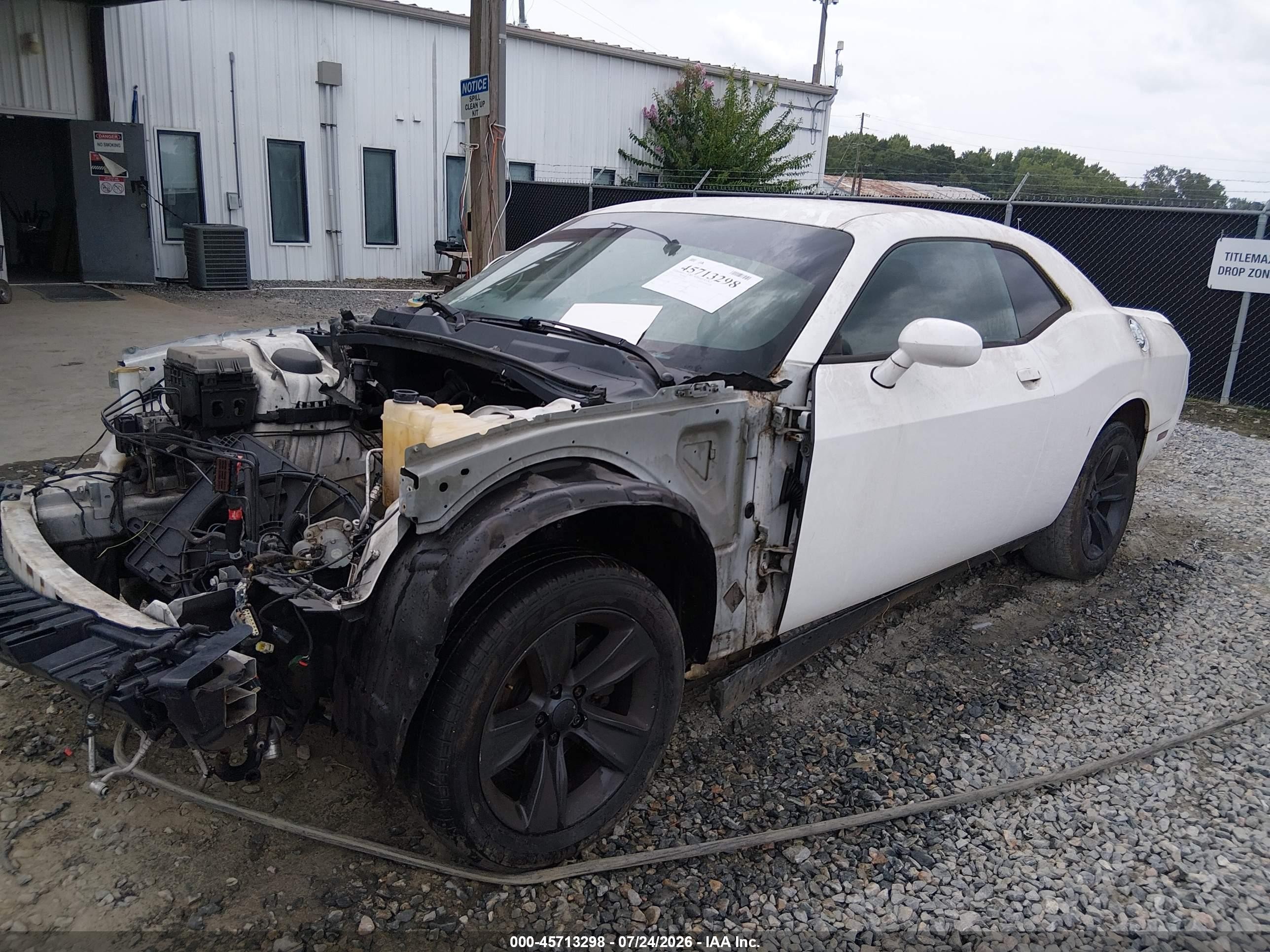 2011 Dodge Challenger   White vin: 2B3CJ4DG0BH596915