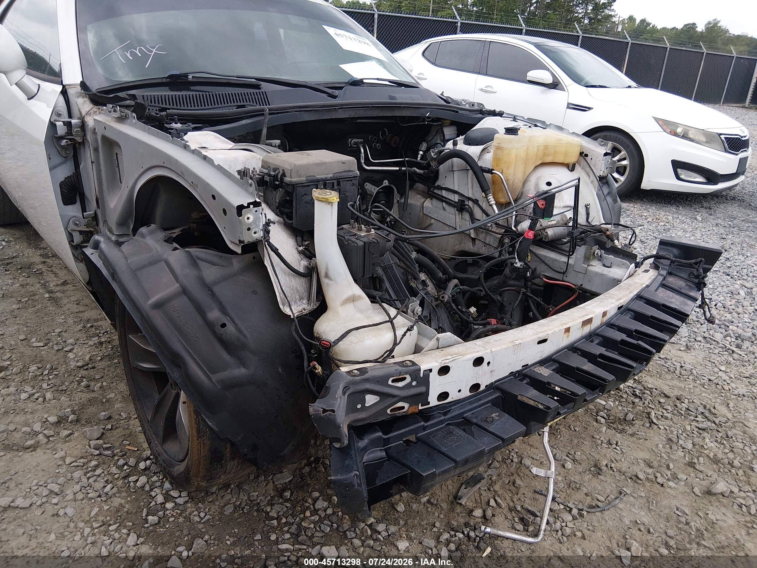 2011 Dodge Challenger   White vin: 2B3CJ4DG0BH596915