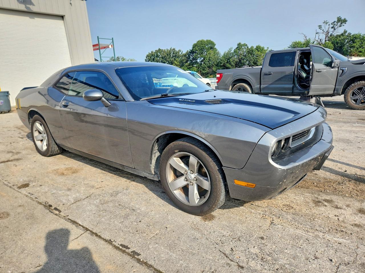 2011 Dodge Challenger Silver vin: 2B3CJ4DG0BH602373