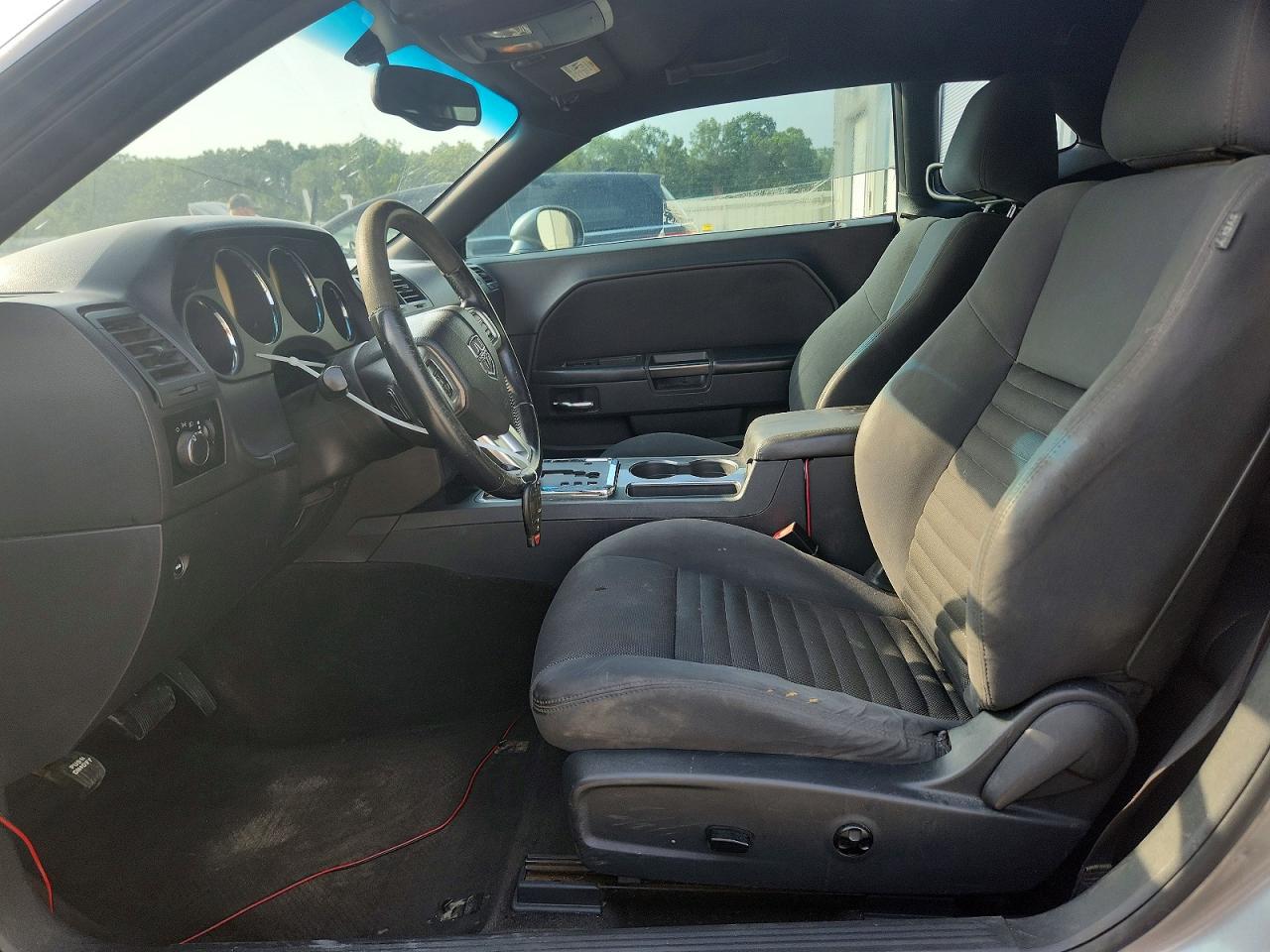2011 Dodge Challenger Silver vin: 2B3CJ4DG0BH602373