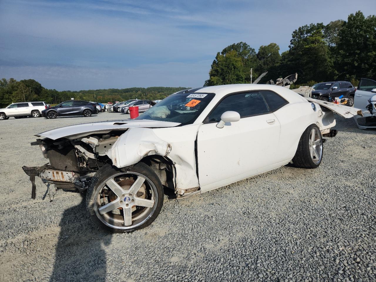 2011 Dodge Challenger Белый vin: 2B3CJ4DG1BH576396