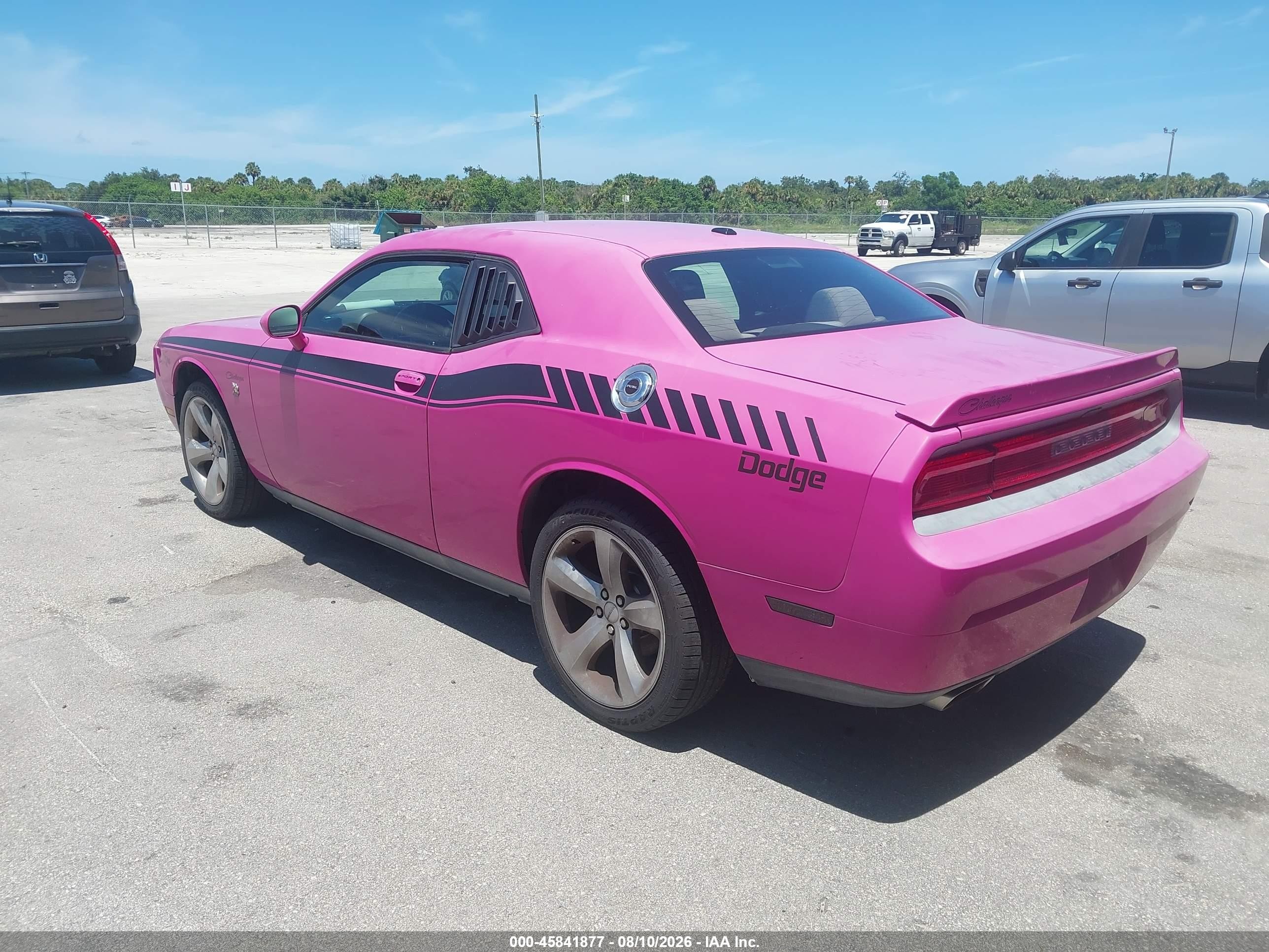 2011 Dodge Challenger   Pink vin: 2B3CJ4DG2BH516885